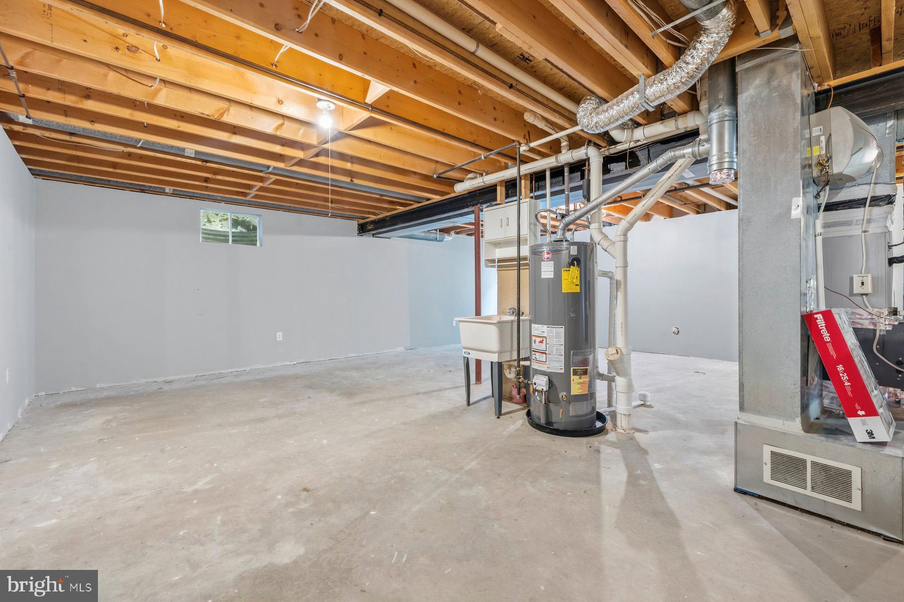 NORTH CROSSING - Residential