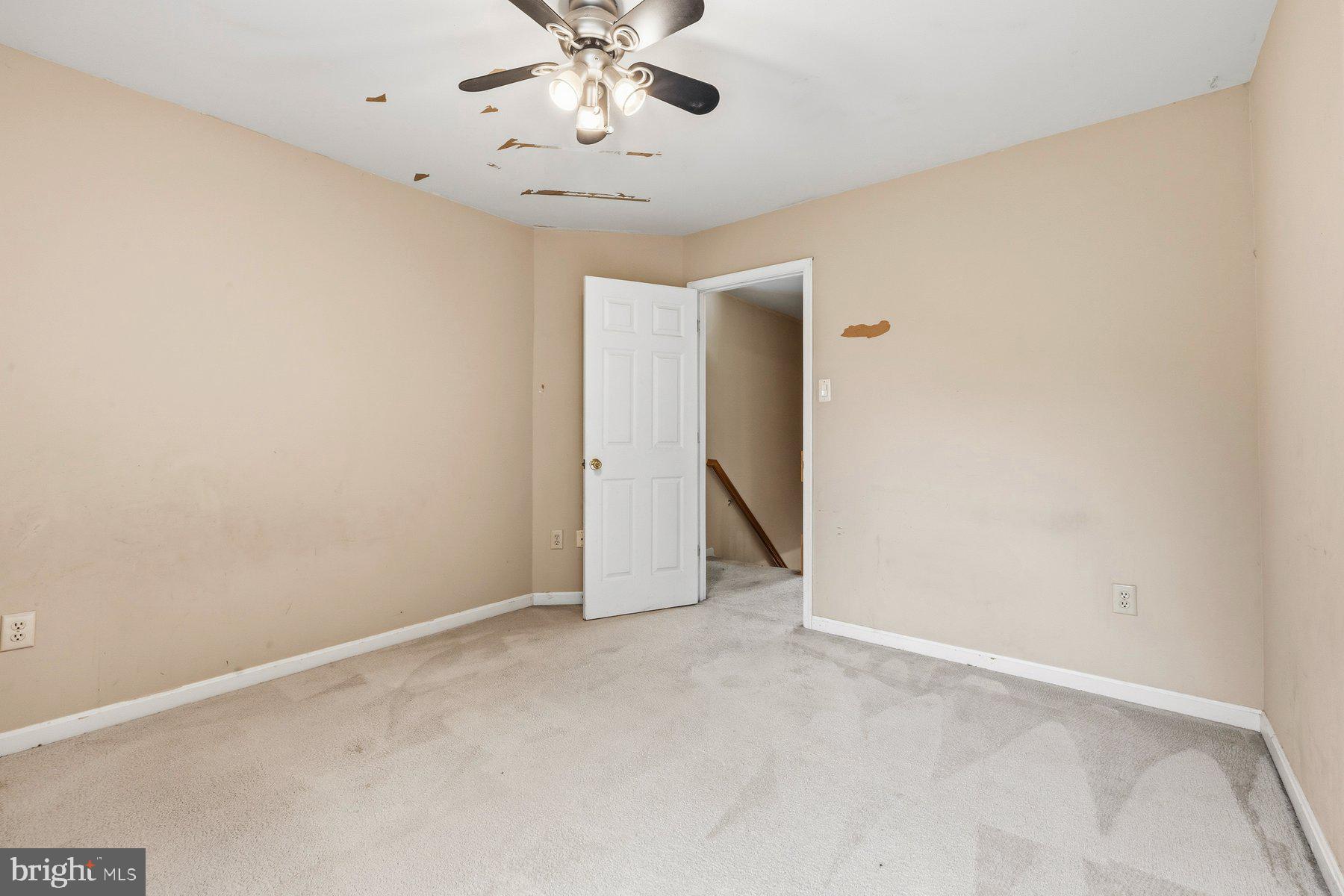 NORTH CROSSING - Residential