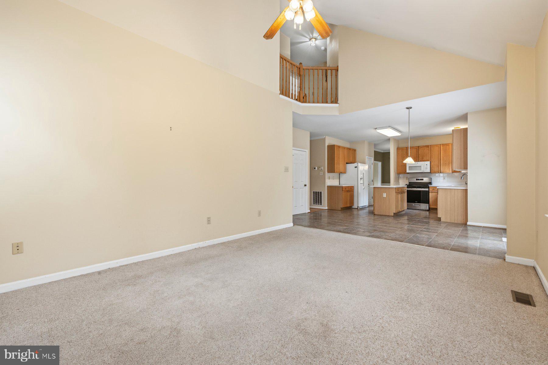 NORTH CROSSING - Residential