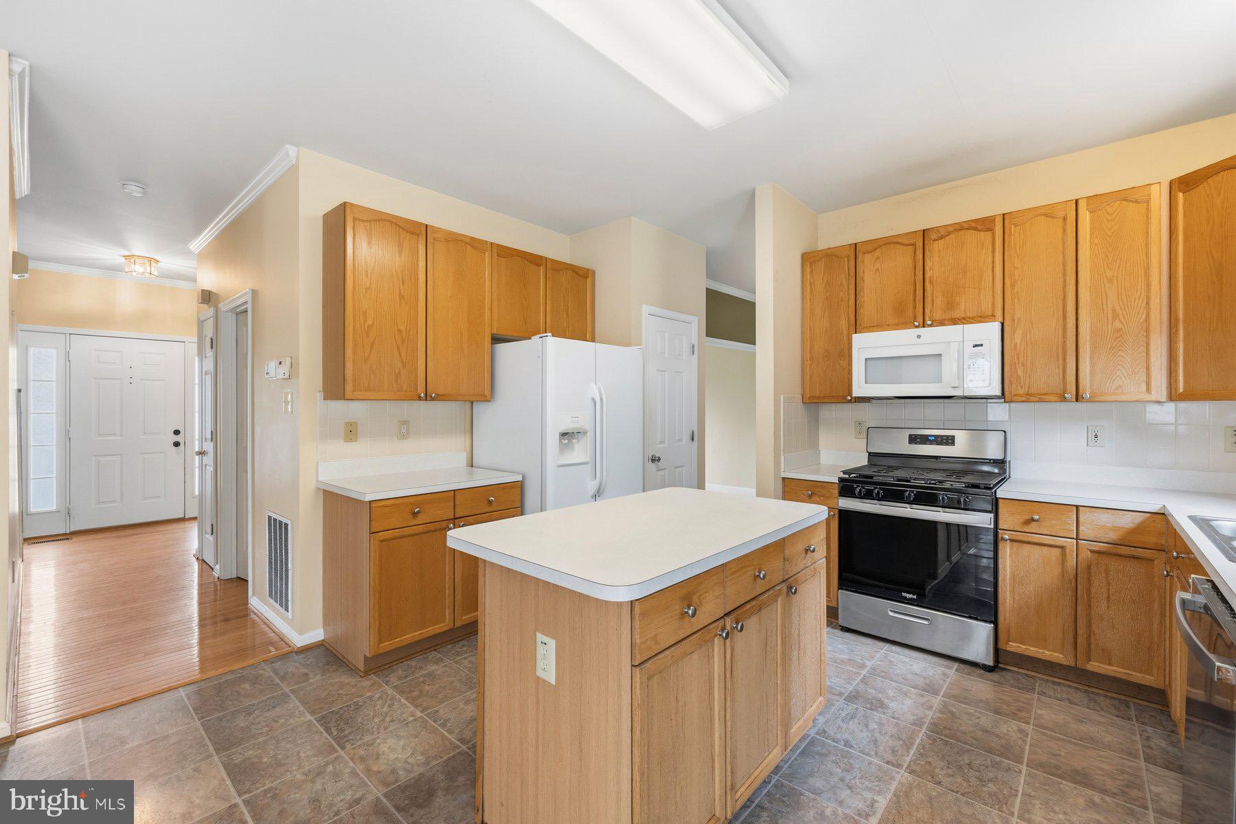 NORTH CROSSING - Residential