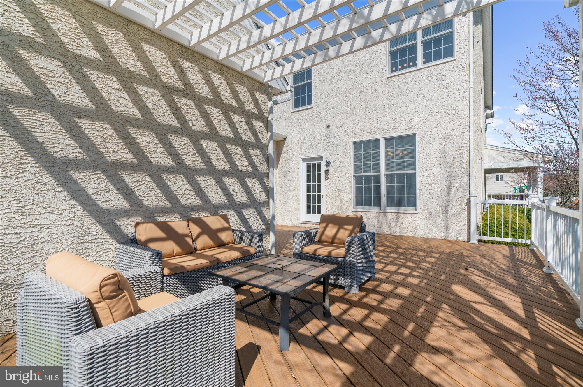 NEW BRITAIN WALK - Residential