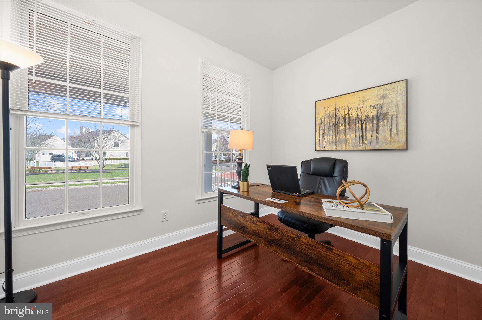 NEW BRITAIN WALK - Residential