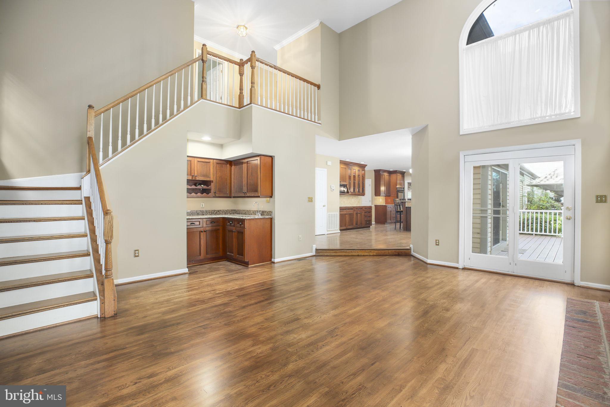 FOX POINT - Residential