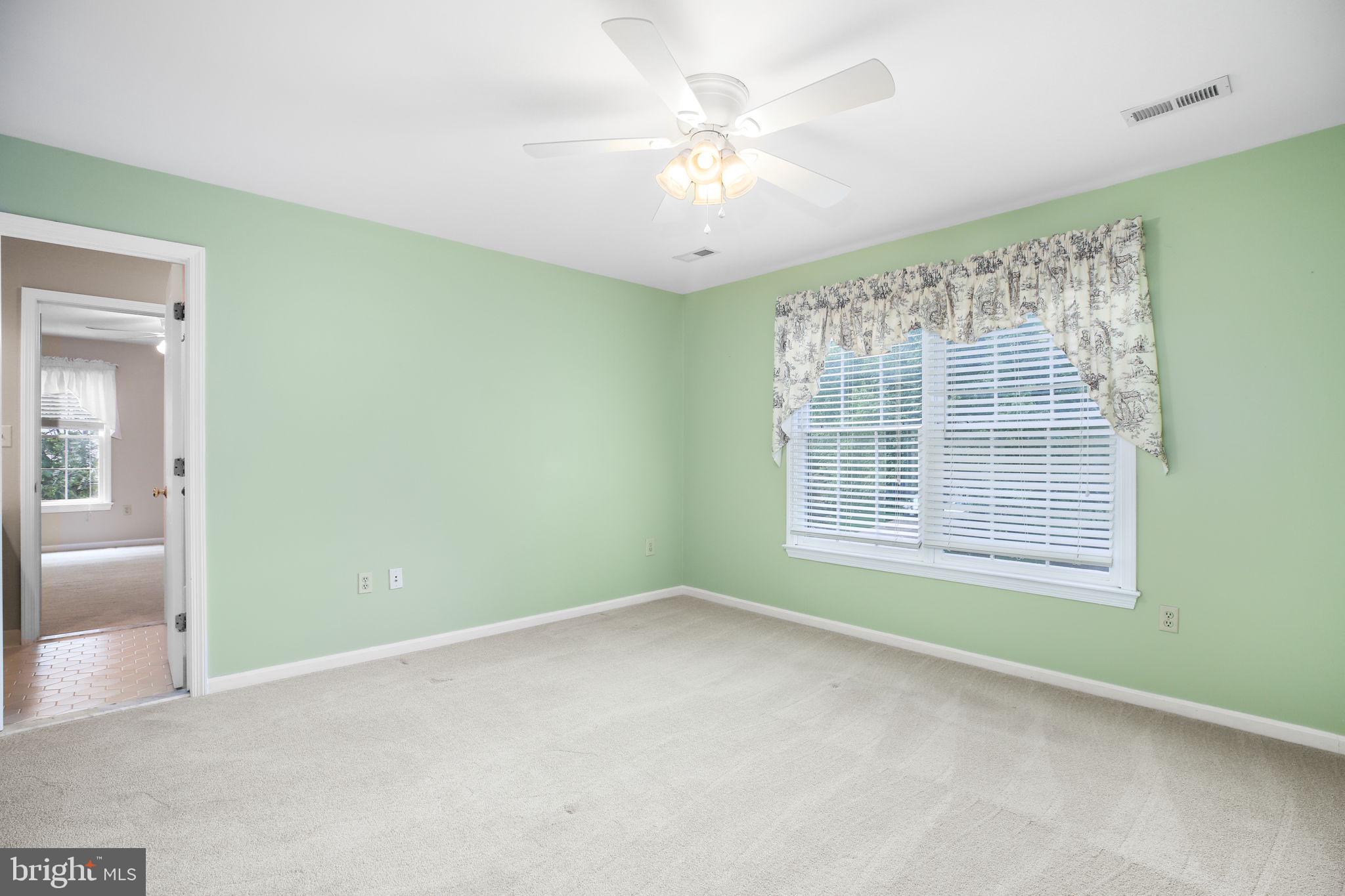 FOX POINT - Residential