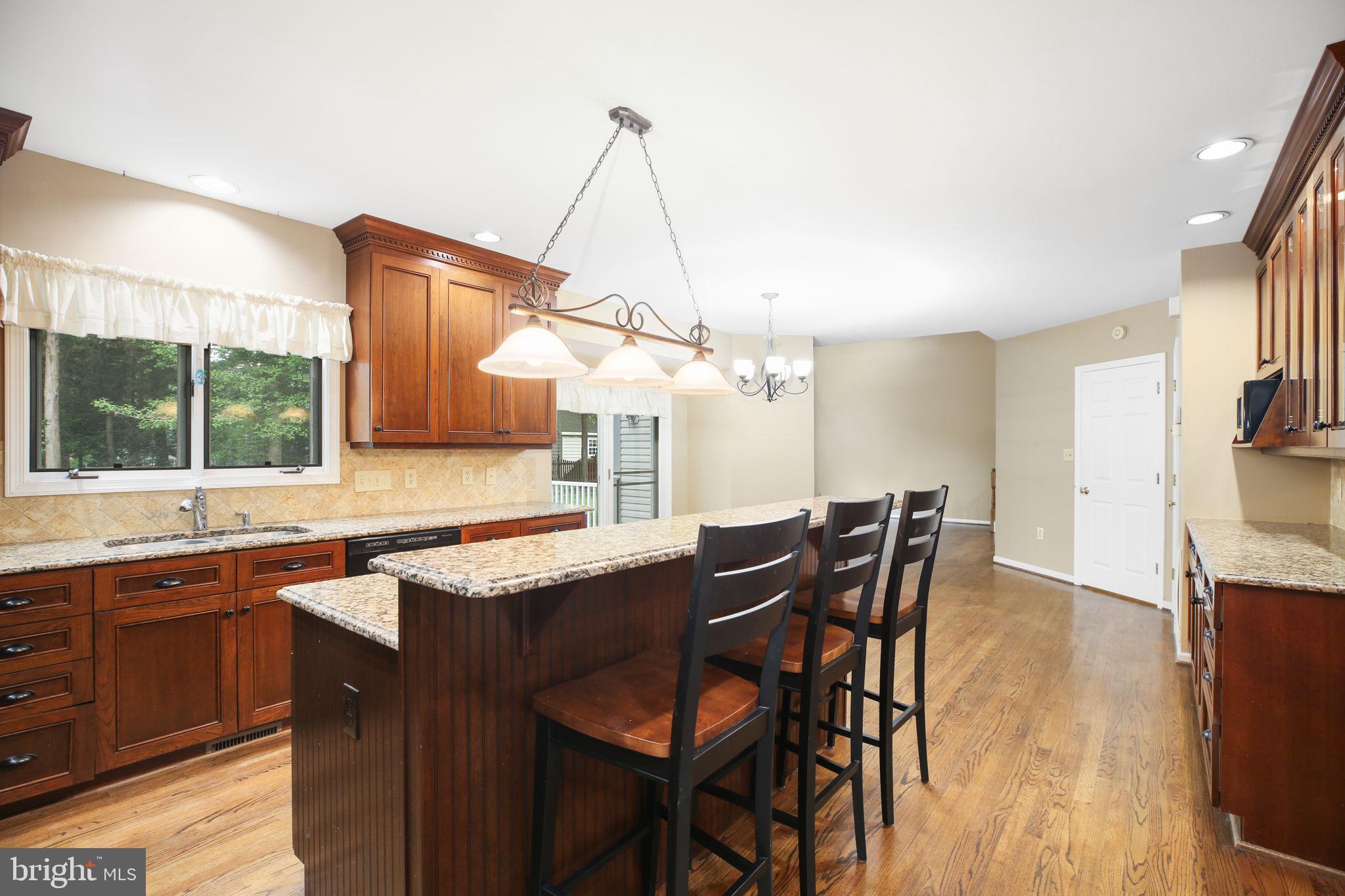 FOX POINT - Residential