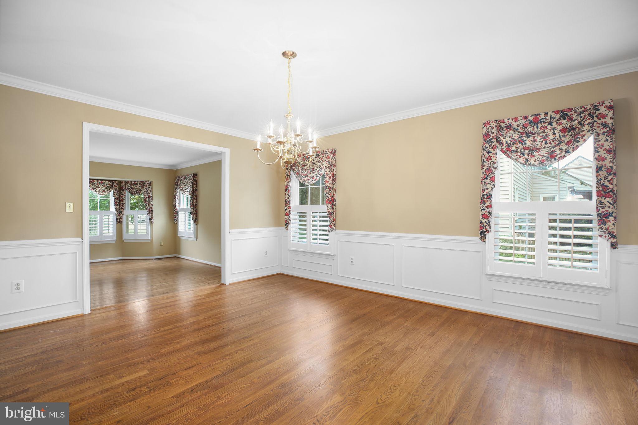 FOX POINT - Residential