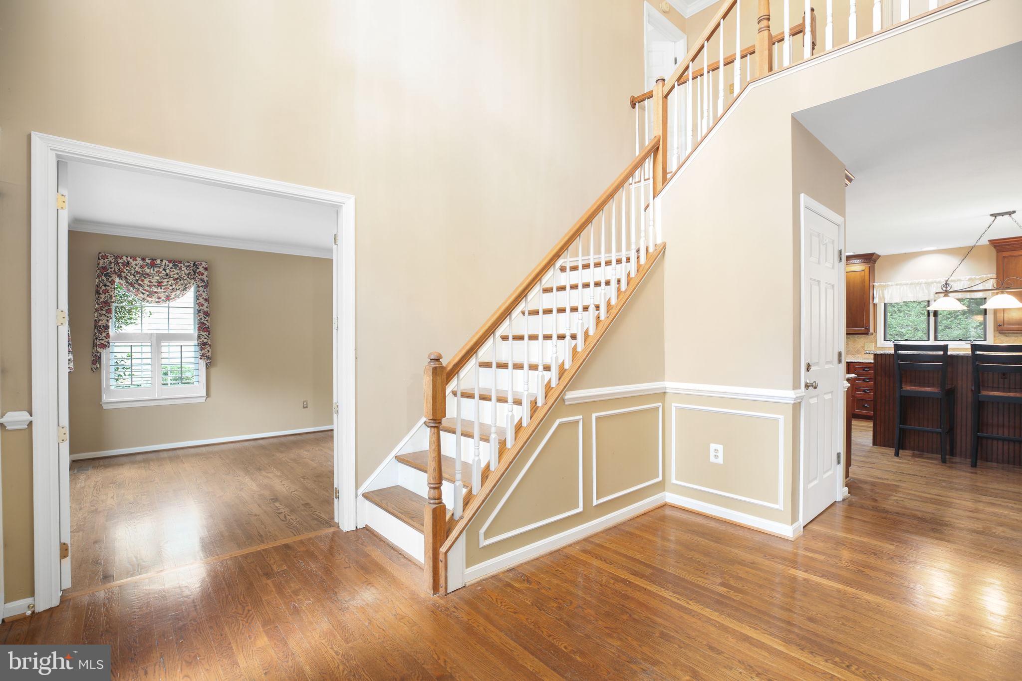 FOX POINT - Residential