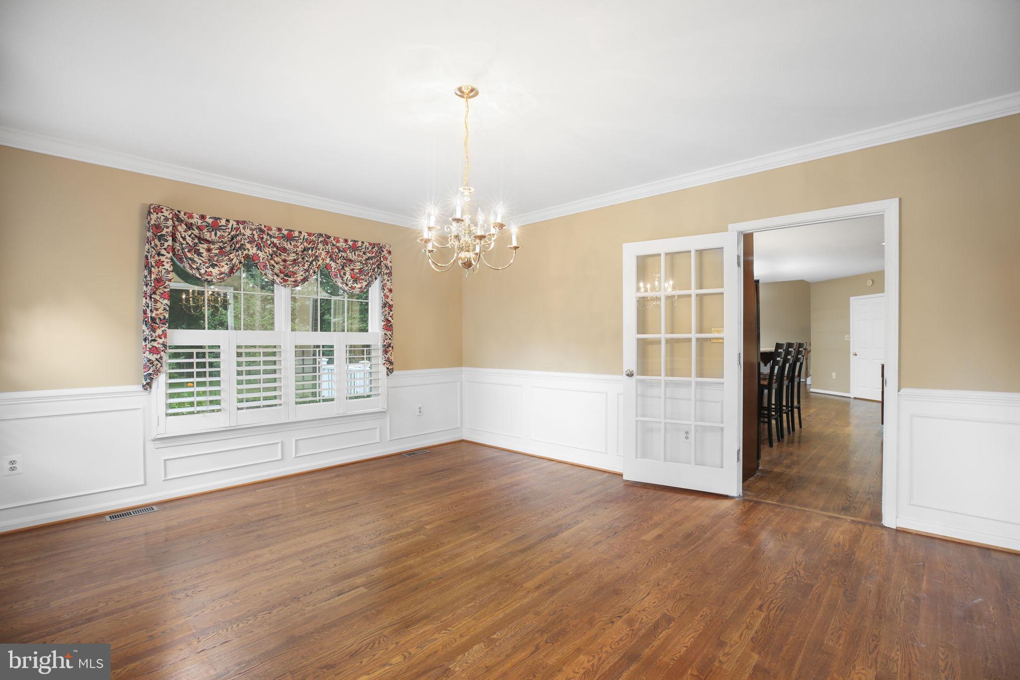 FOX POINT - Residential