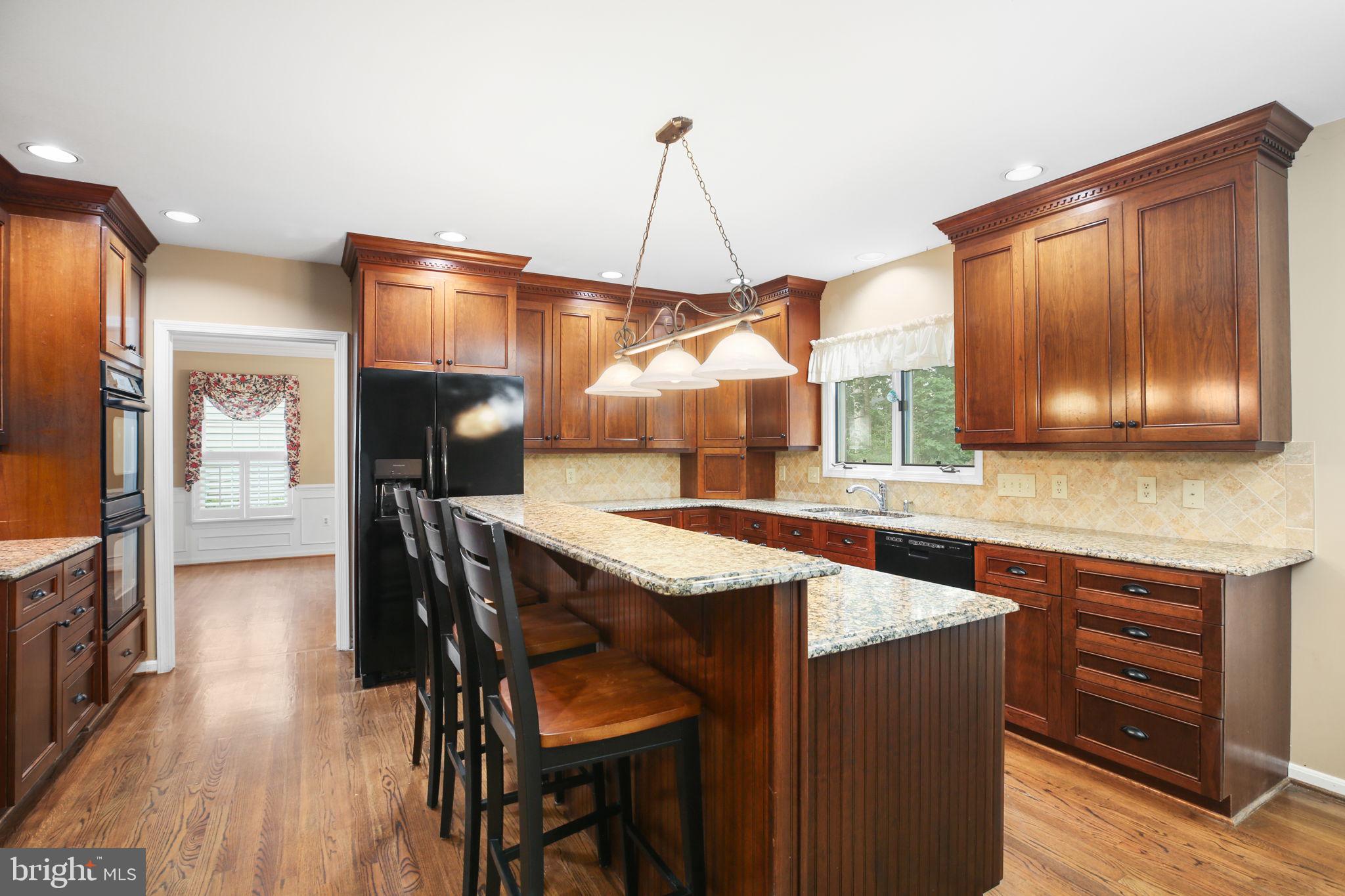 FOX POINT - Residential