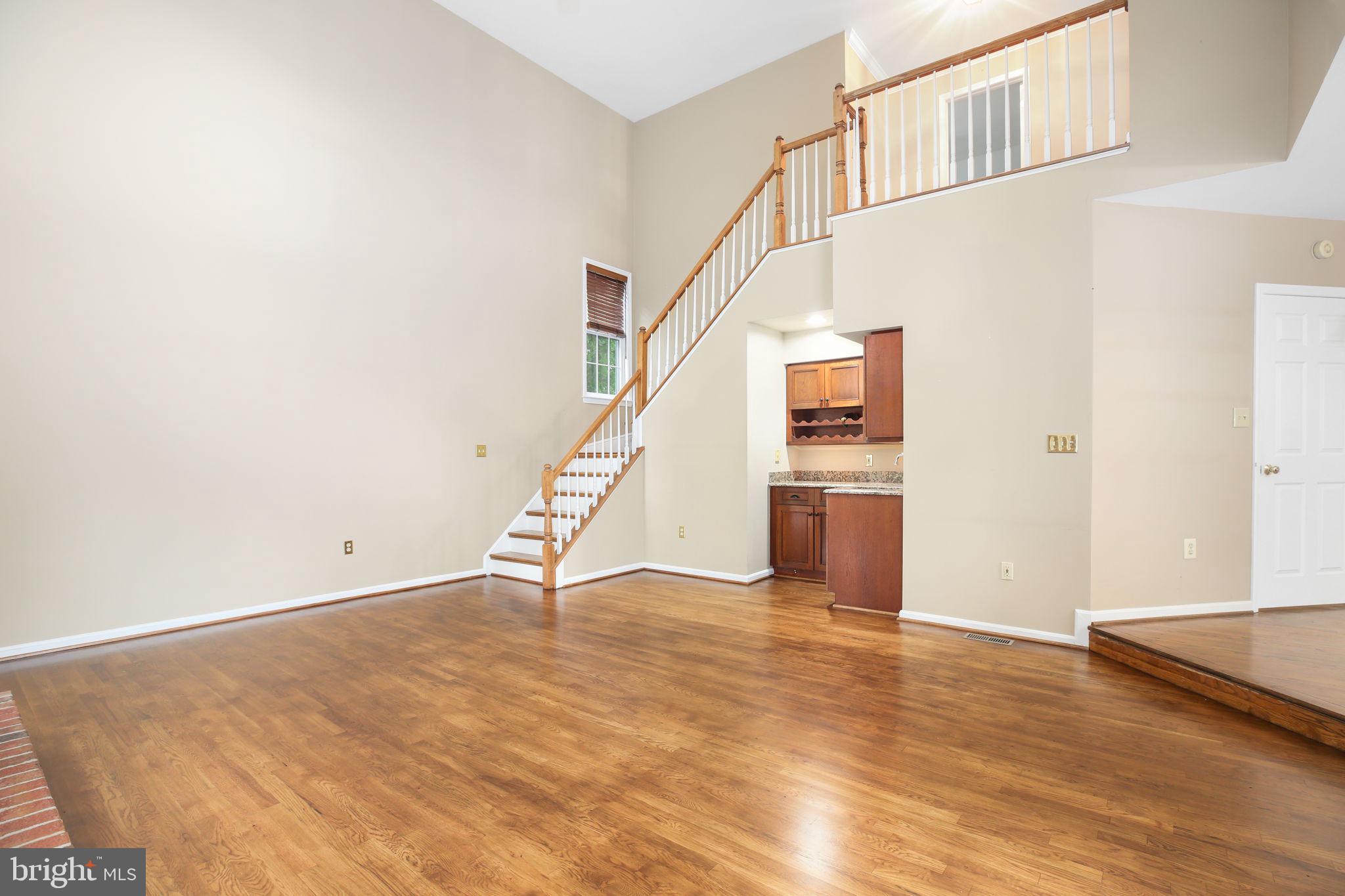 FOX POINT - Residential