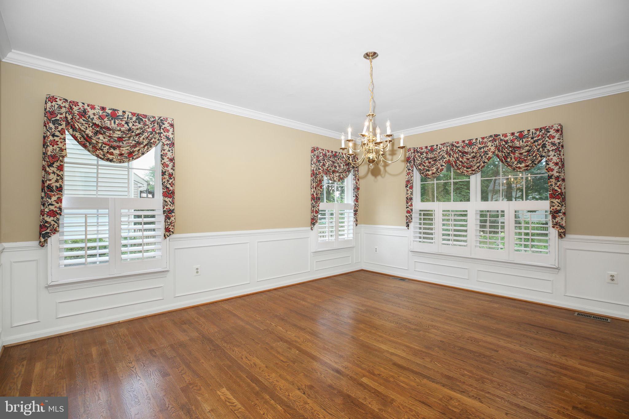 FOX POINT - Residential