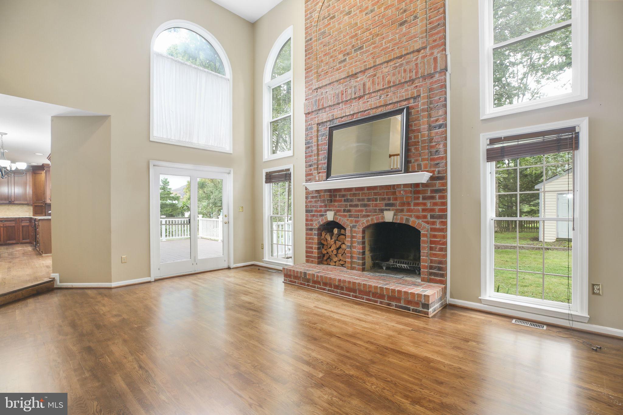 FOX POINT - Residential