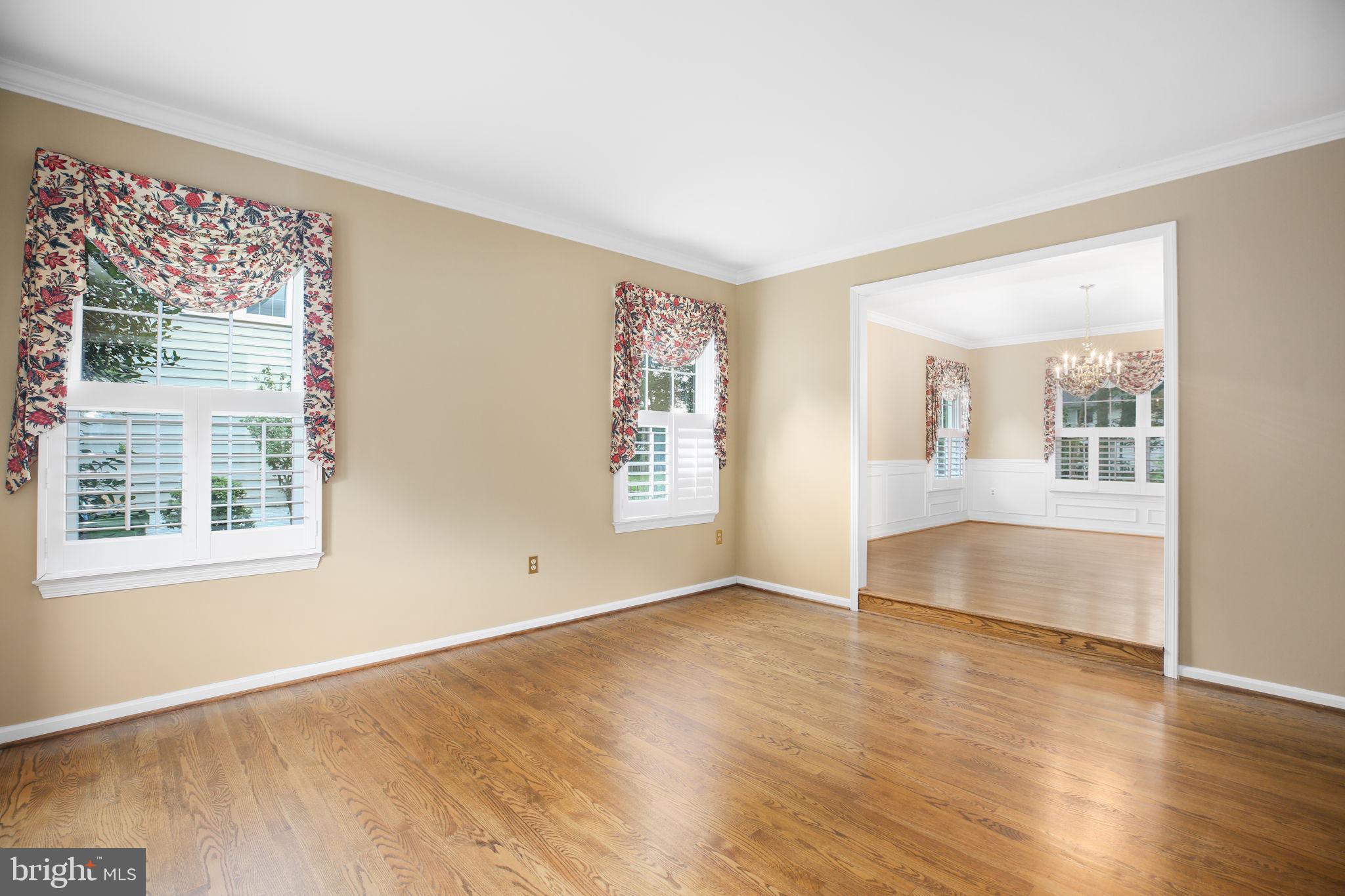 FOX POINT - Residential