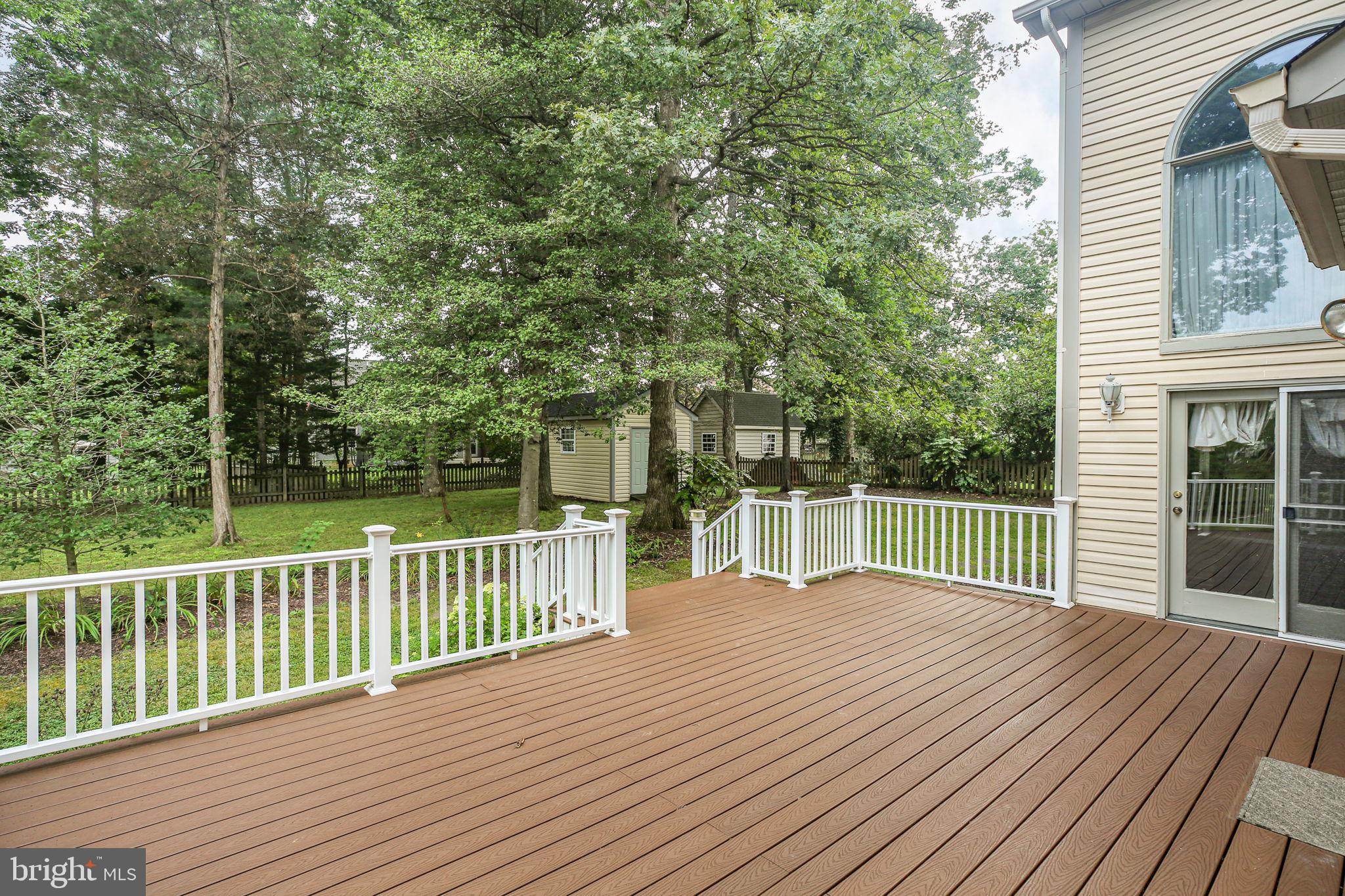 FOX POINT - Residential