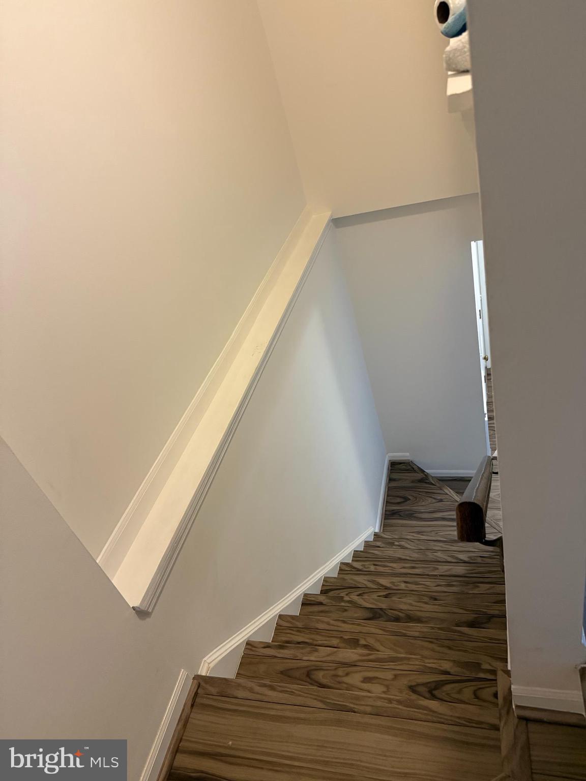 DUFIEF MILL ESTATES - Residential Lease