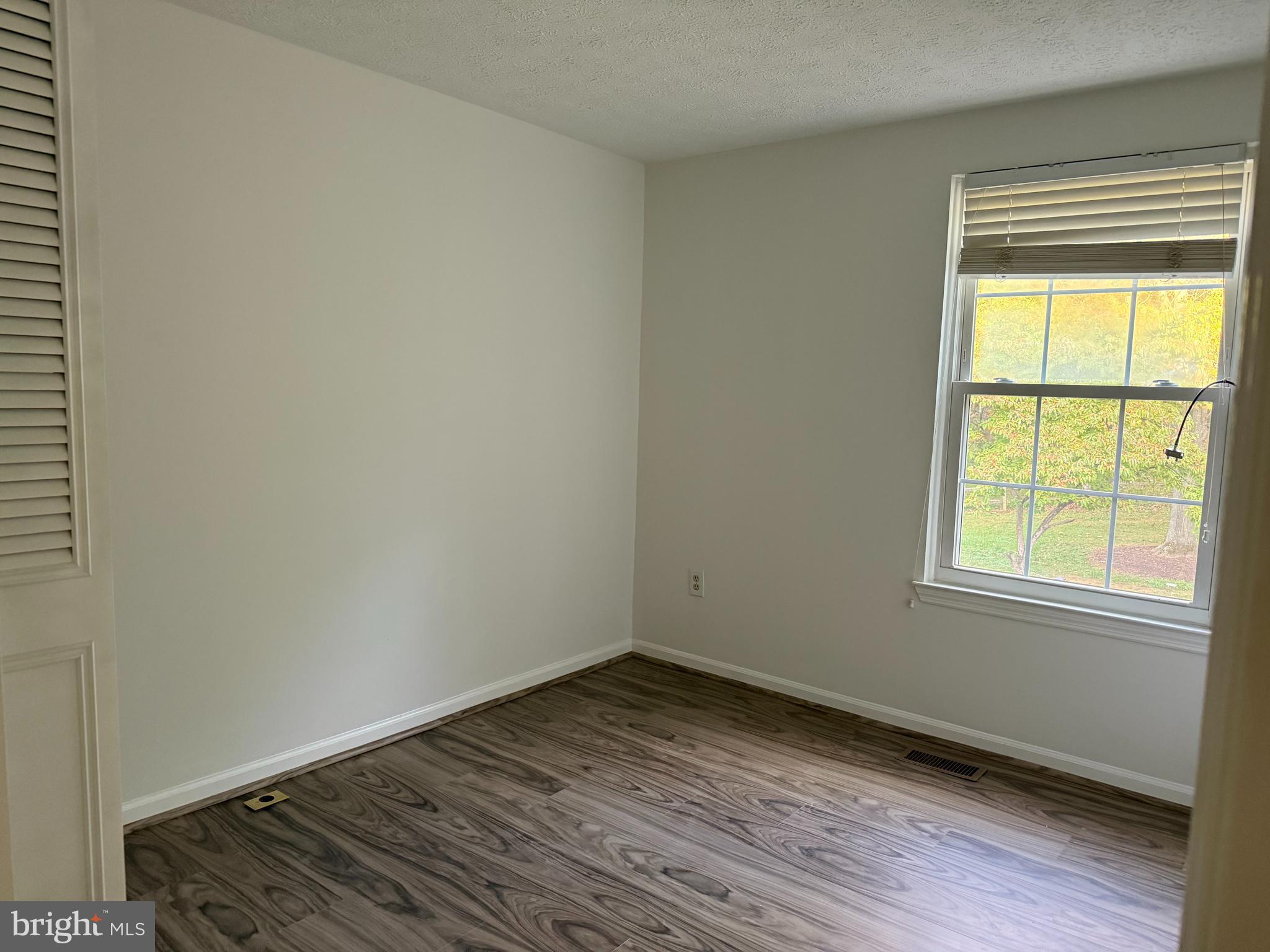 DUFIEF MILL ESTATES - Residential Lease