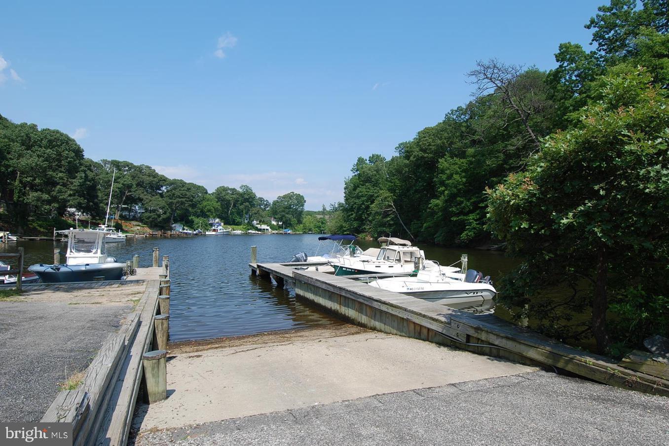 STEWARTS LANDING - Residential