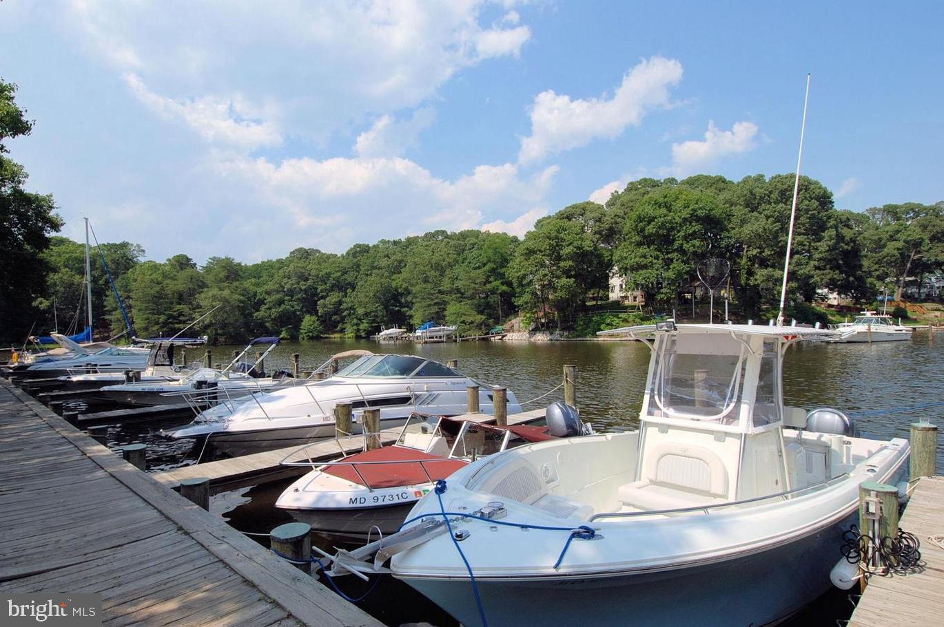 STEWARTS LANDING - Residential