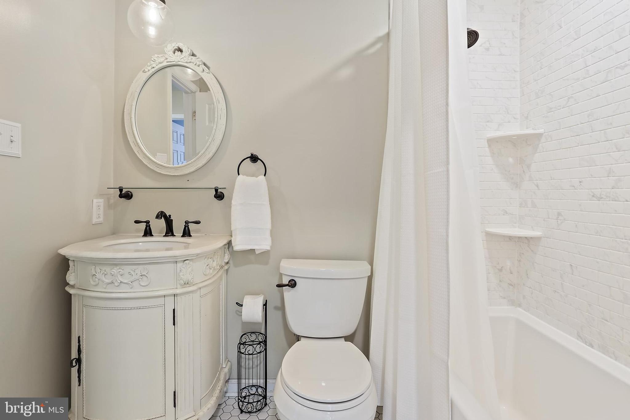 STEWARTS LANDING - Residential