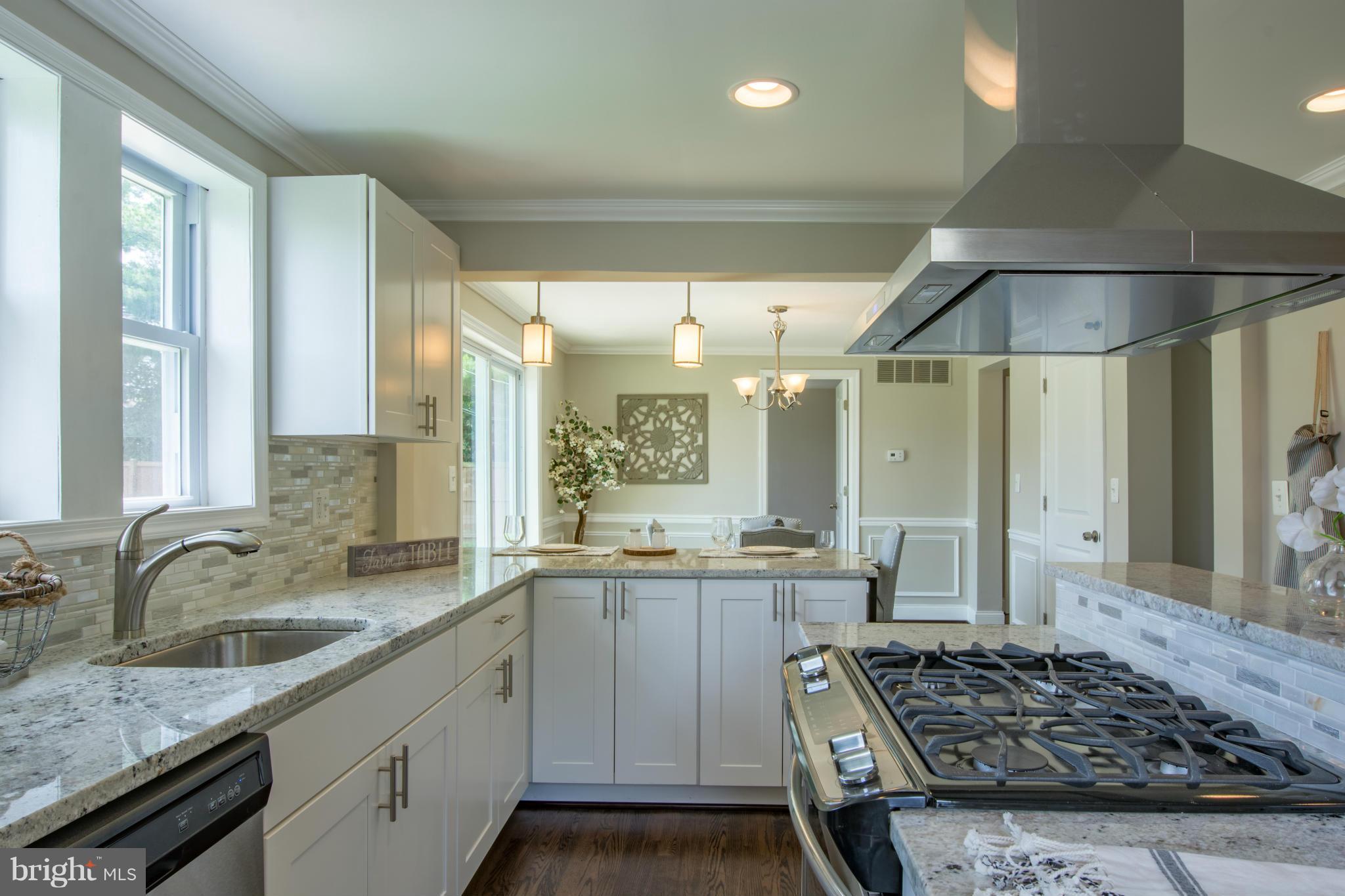 GOLDEN SPRINGS - Residential