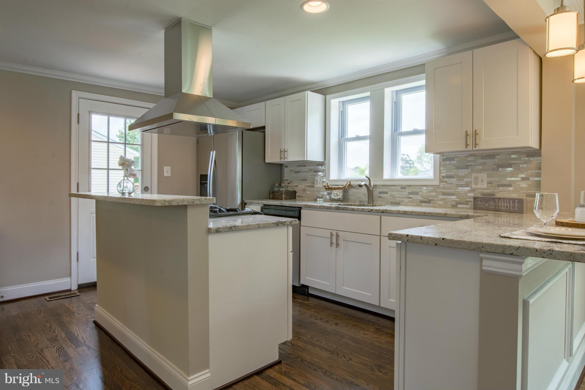 GOLDEN SPRINGS - Residential