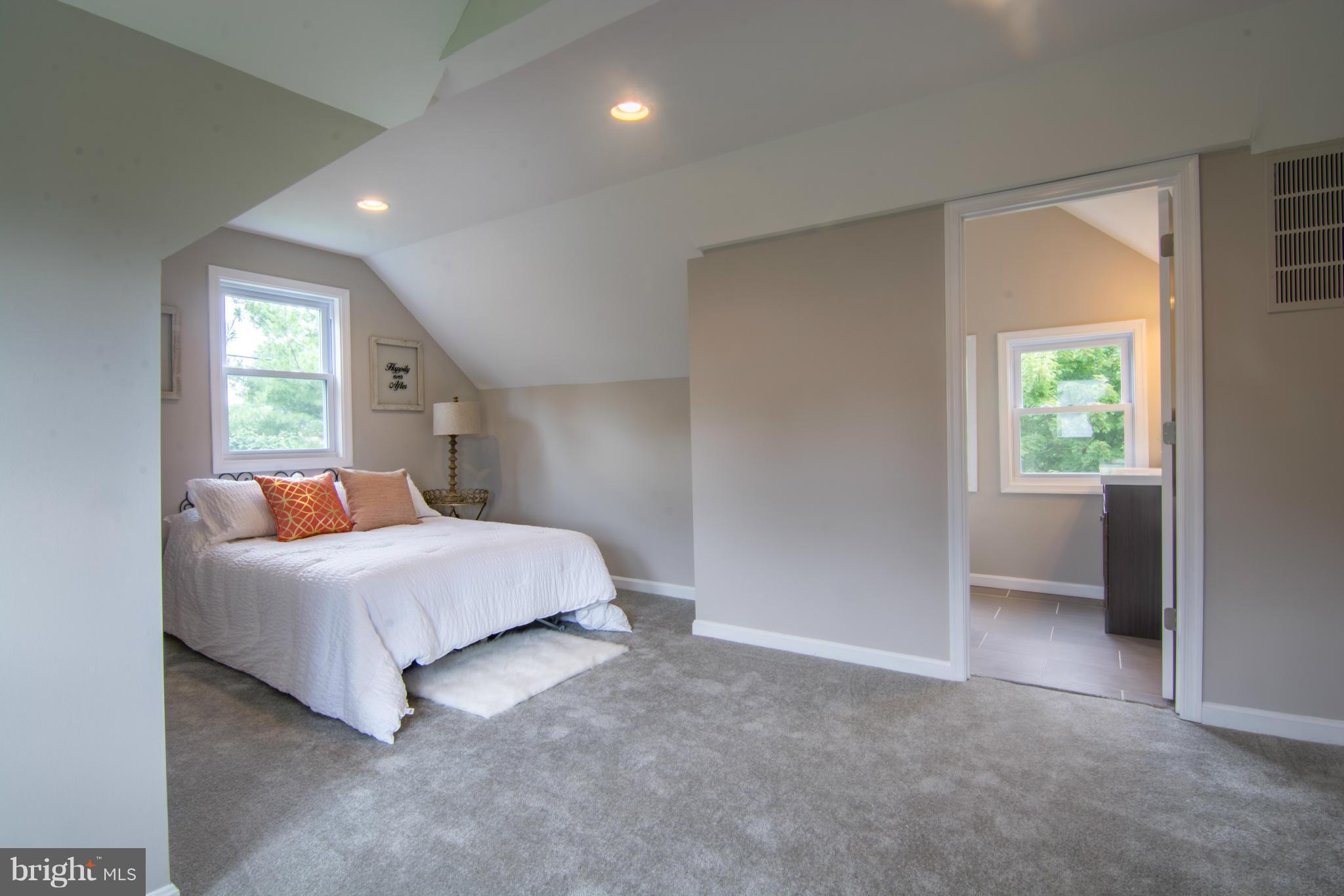 GOLDEN SPRINGS - Residential