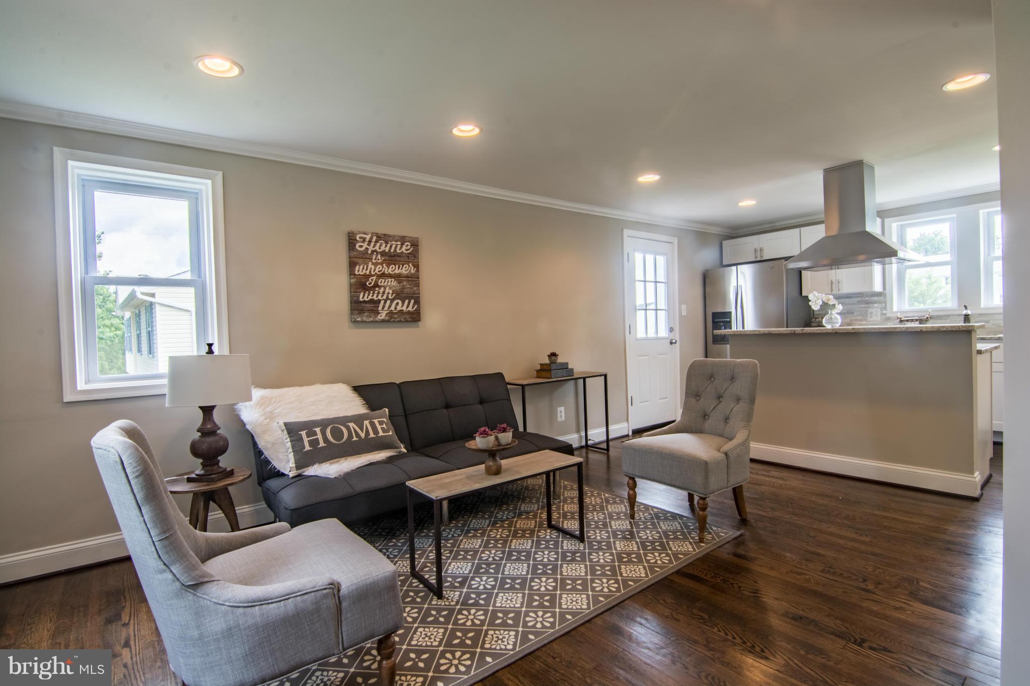 GOLDEN SPRINGS - Residential