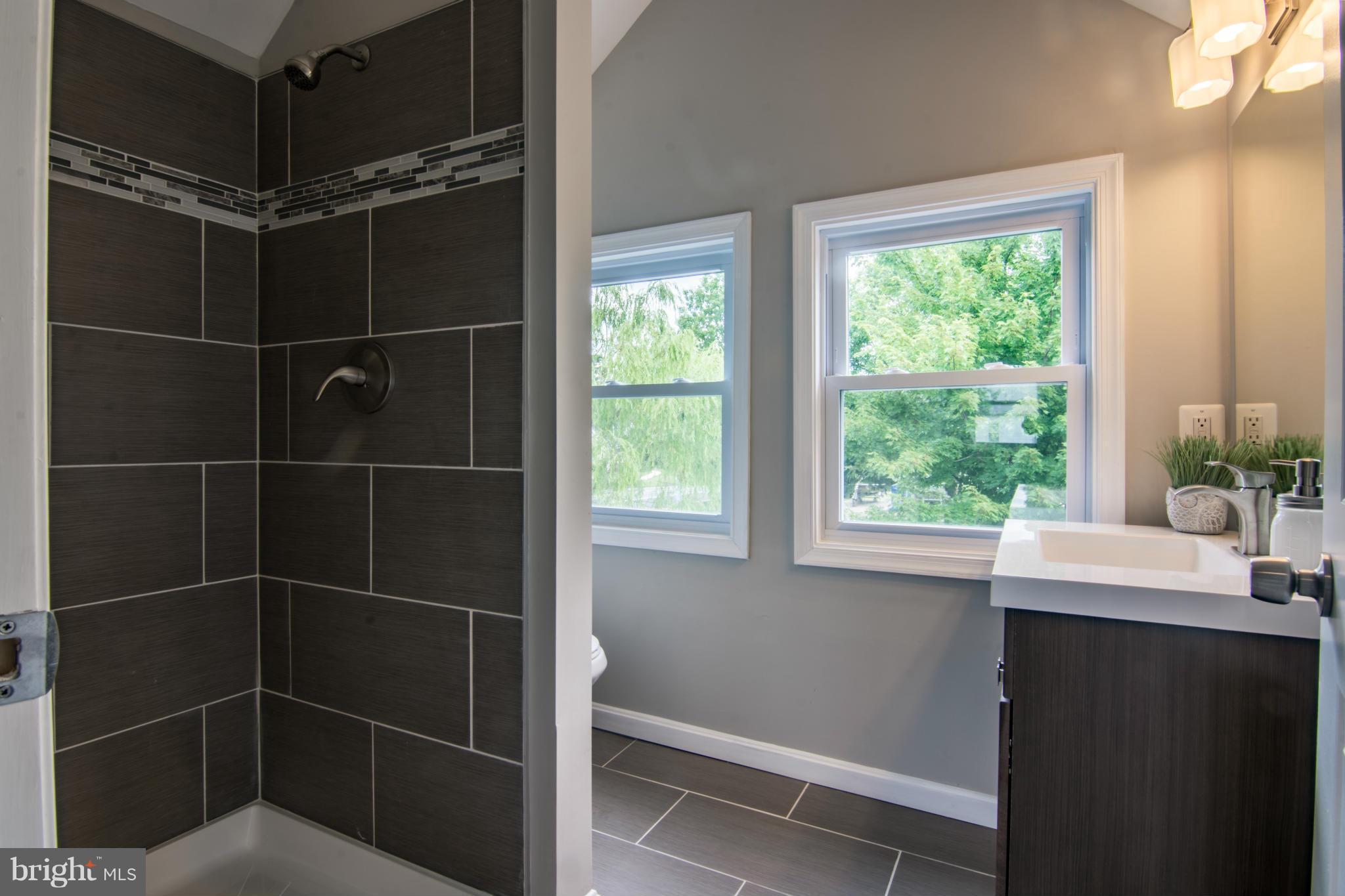 GOLDEN SPRINGS - Residential