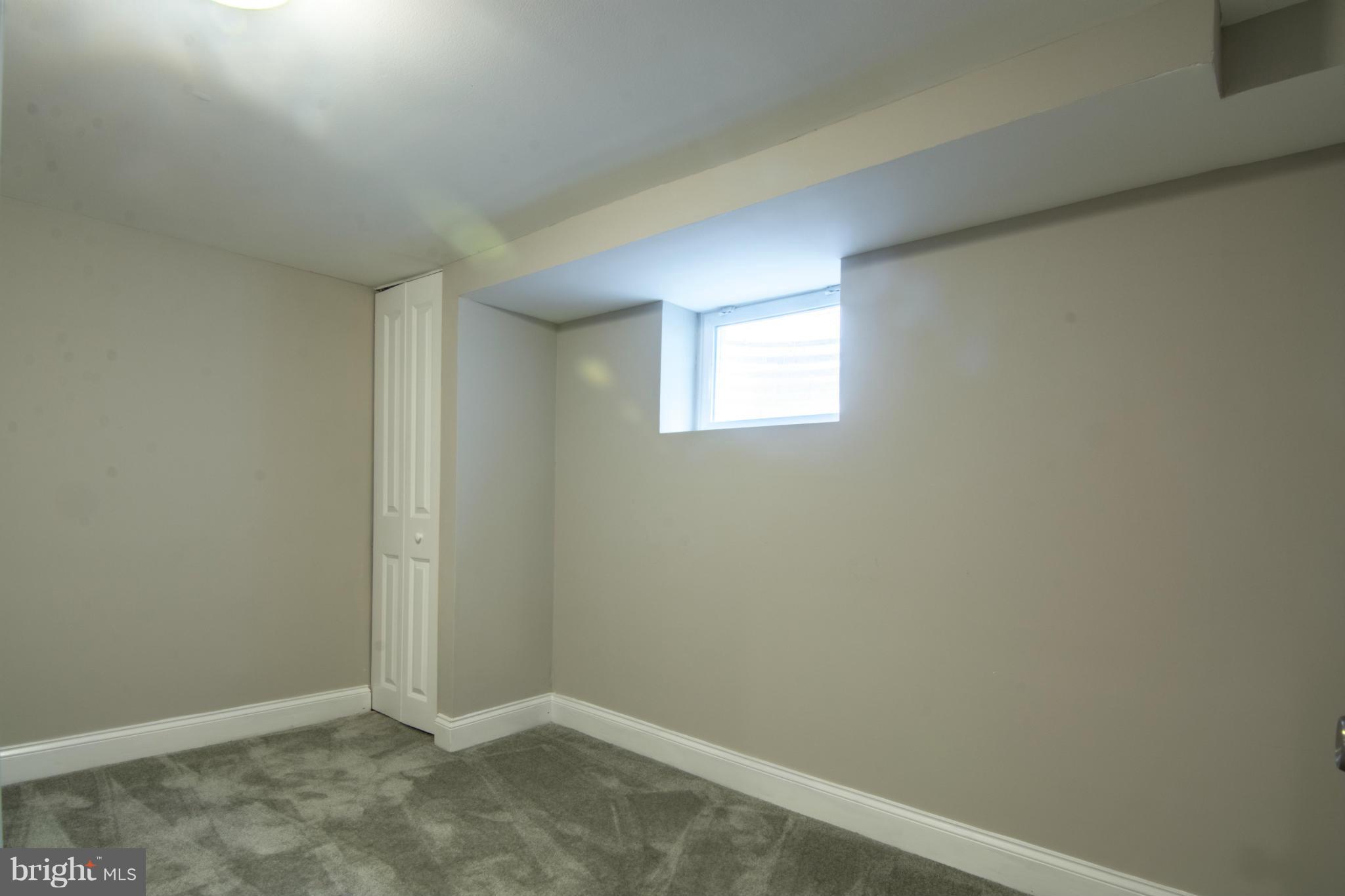 GOLDEN SPRINGS - Residential