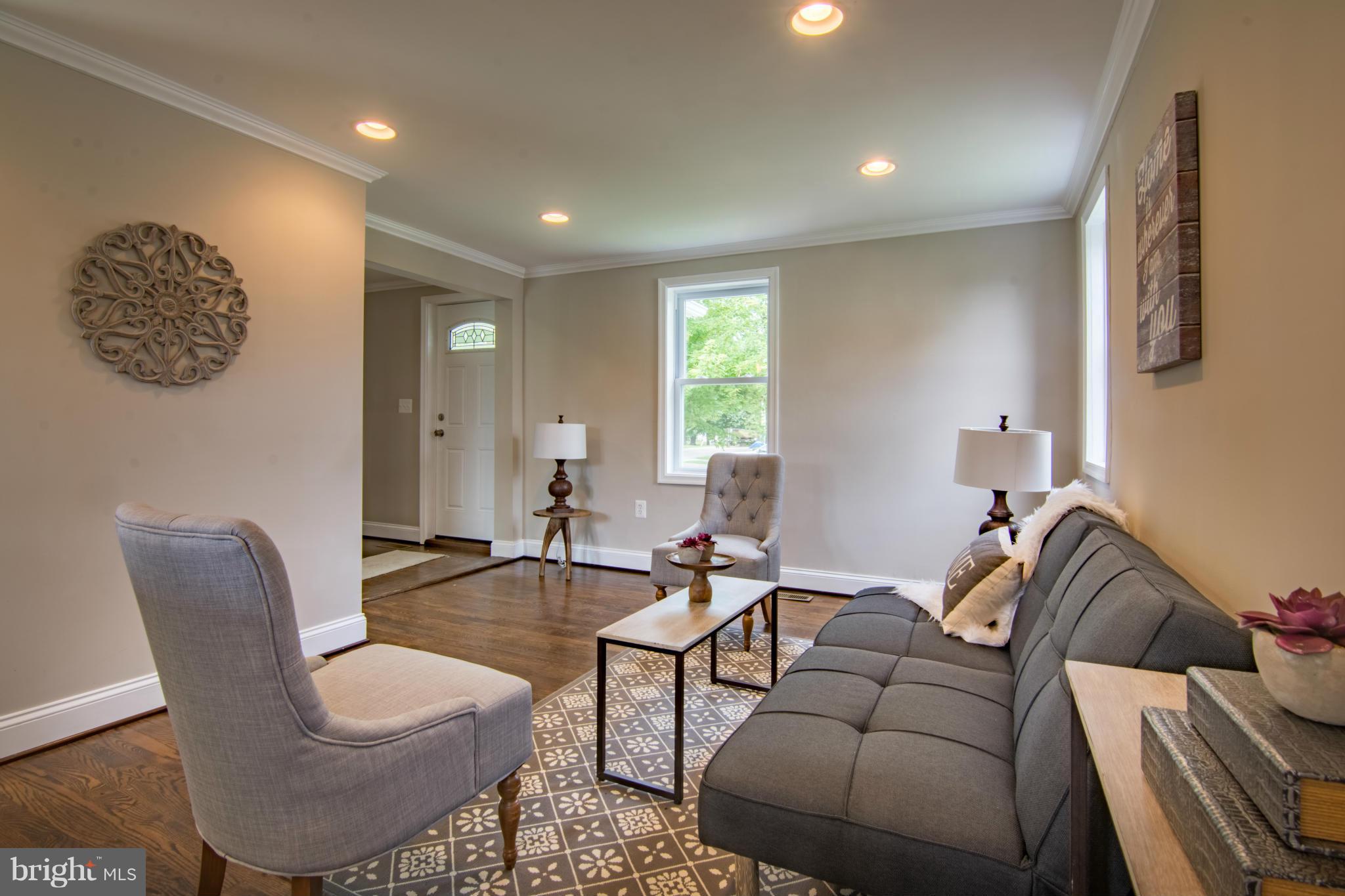 GOLDEN SPRINGS - Residential