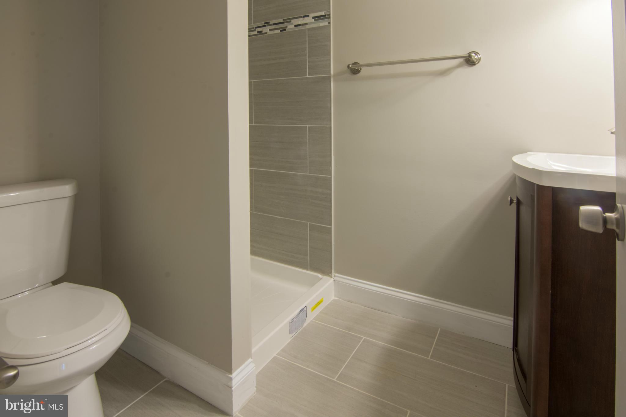 GOLDEN SPRINGS - Residential