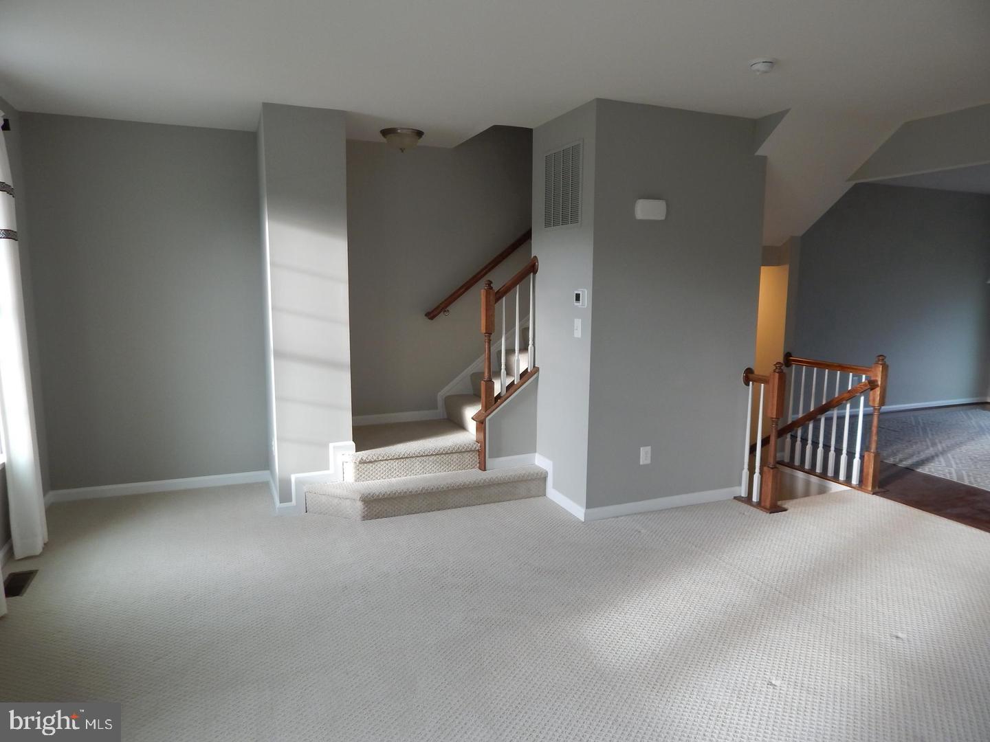 POTOMAC STATION - Residential Lease