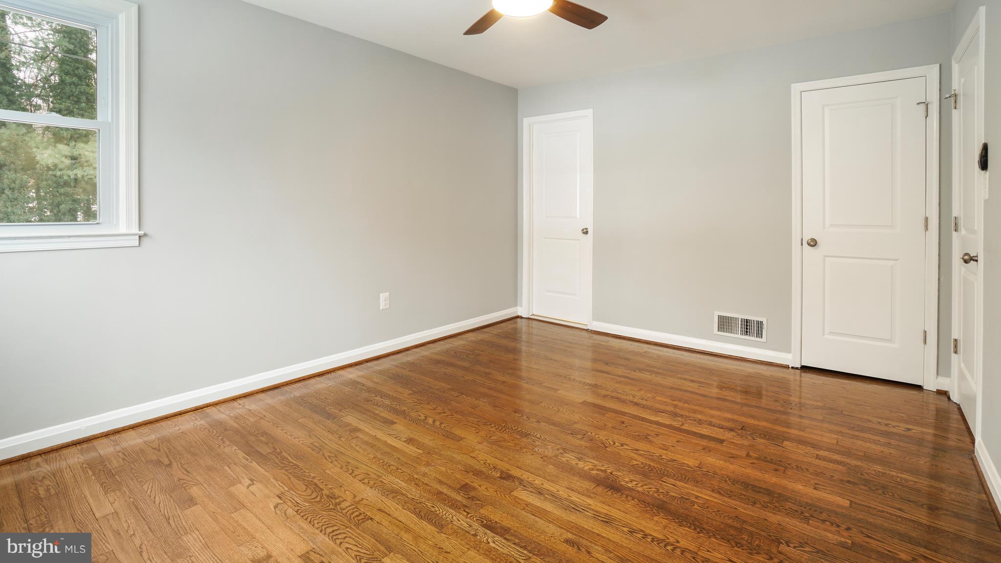 ROLLINGWOOD - Residential