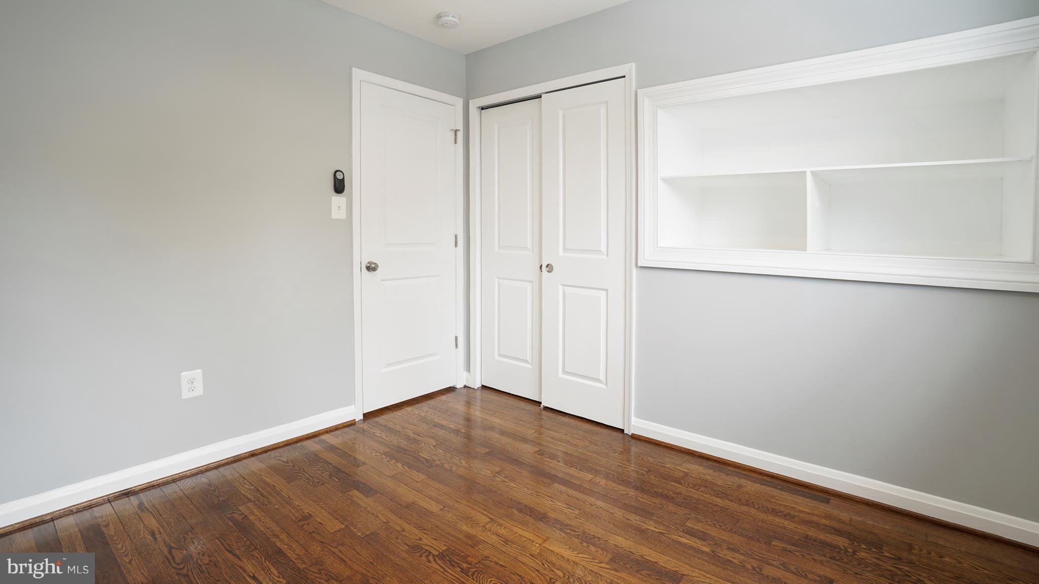 ROLLINGWOOD - Residential