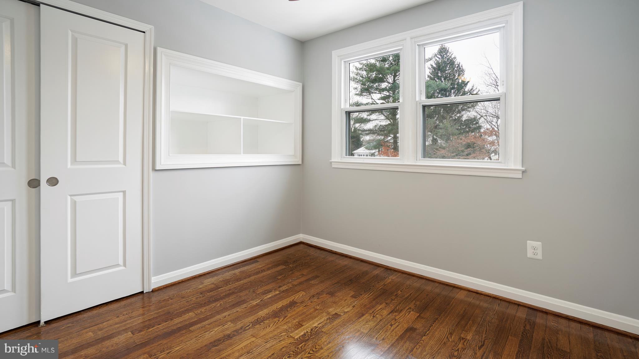 ROLLINGWOOD - Residential