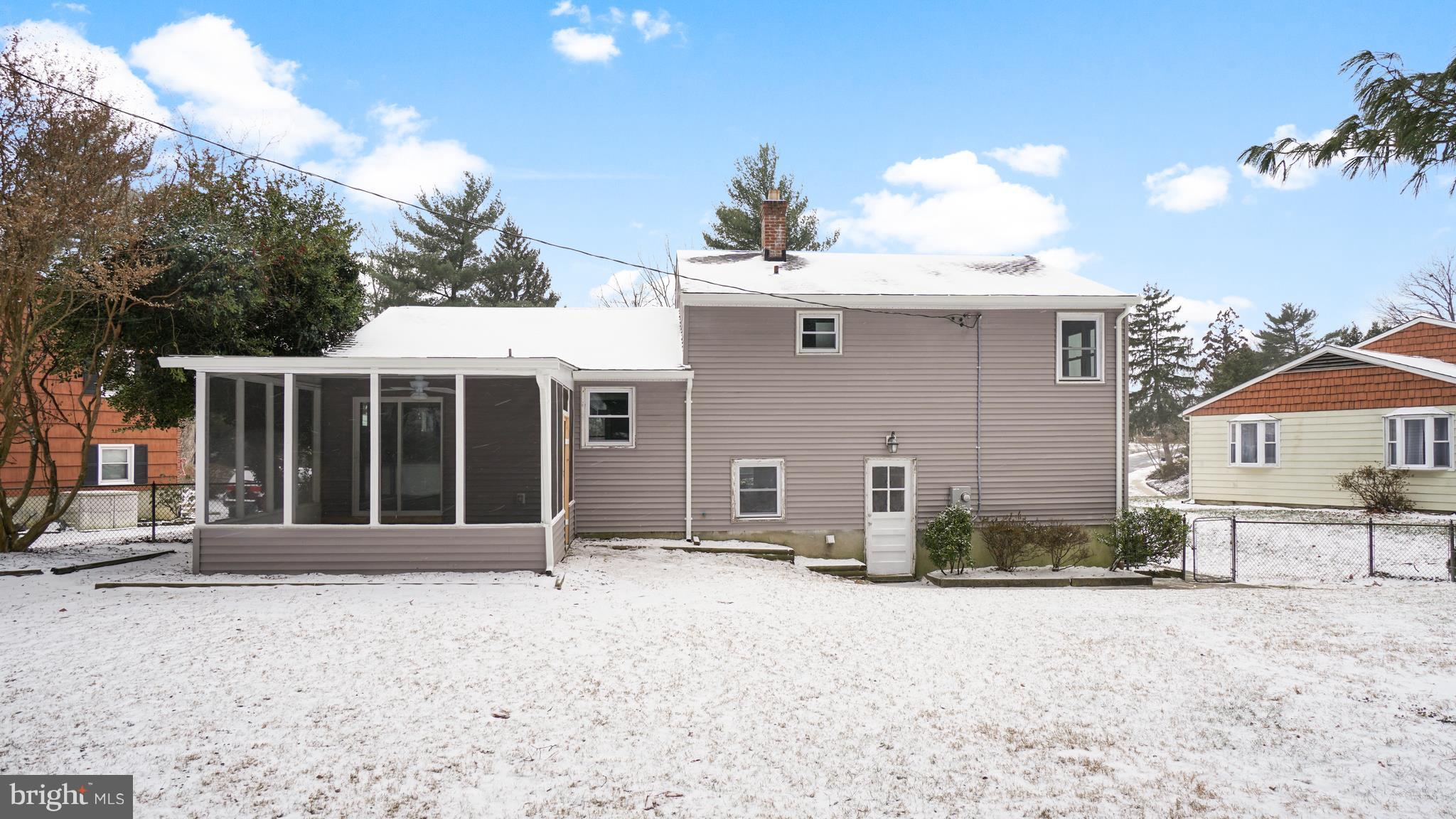 ROLLINGWOOD - Residential