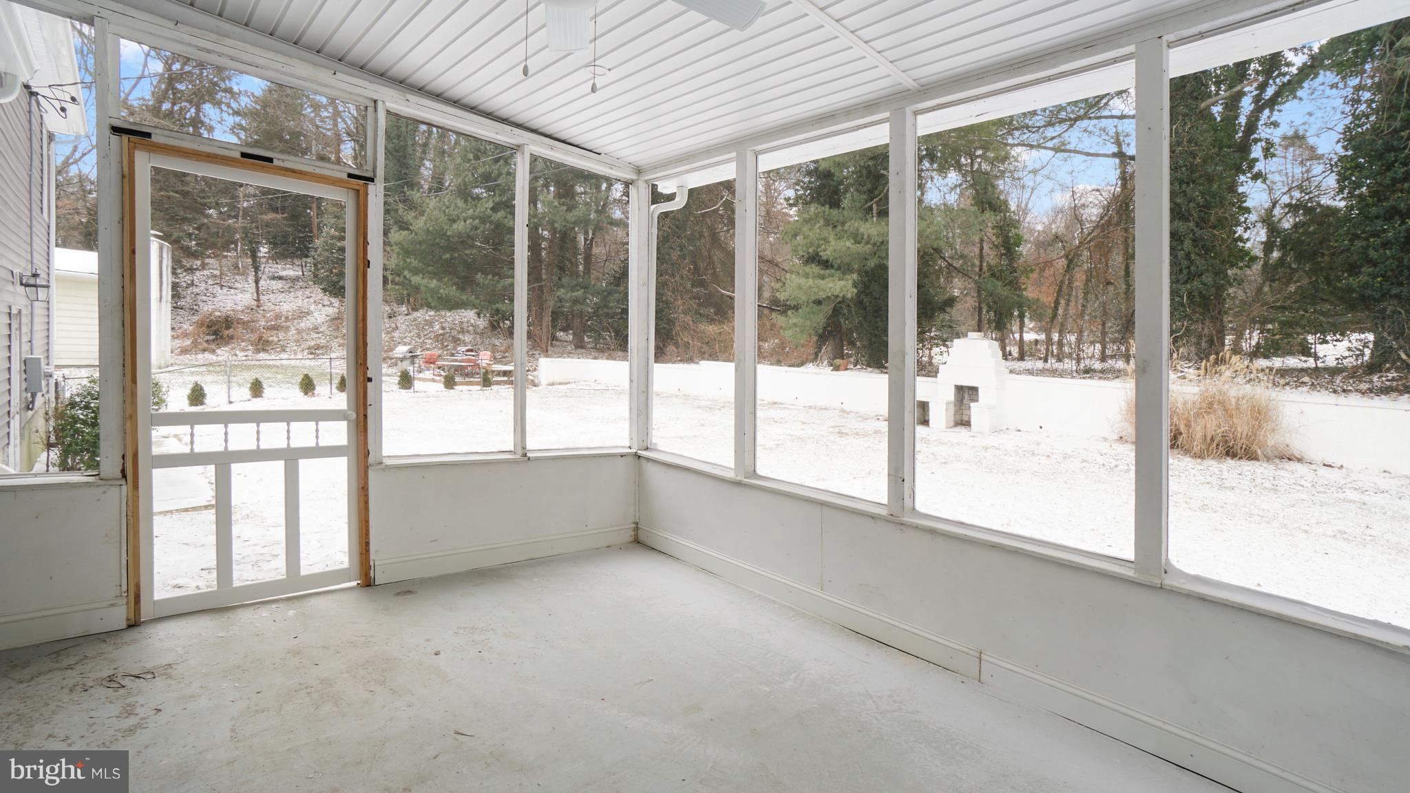 ROLLINGWOOD - Residential