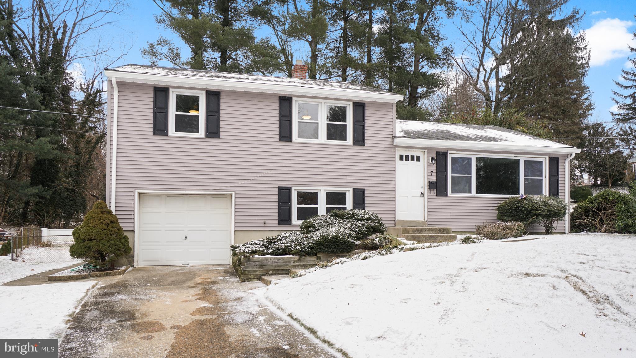 ROLLINGWOOD - Residential