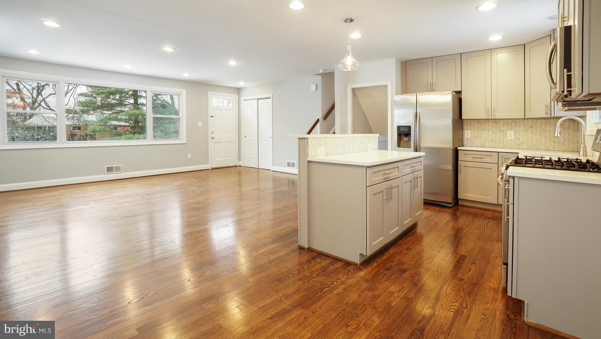 ROLLINGWOOD - Residential