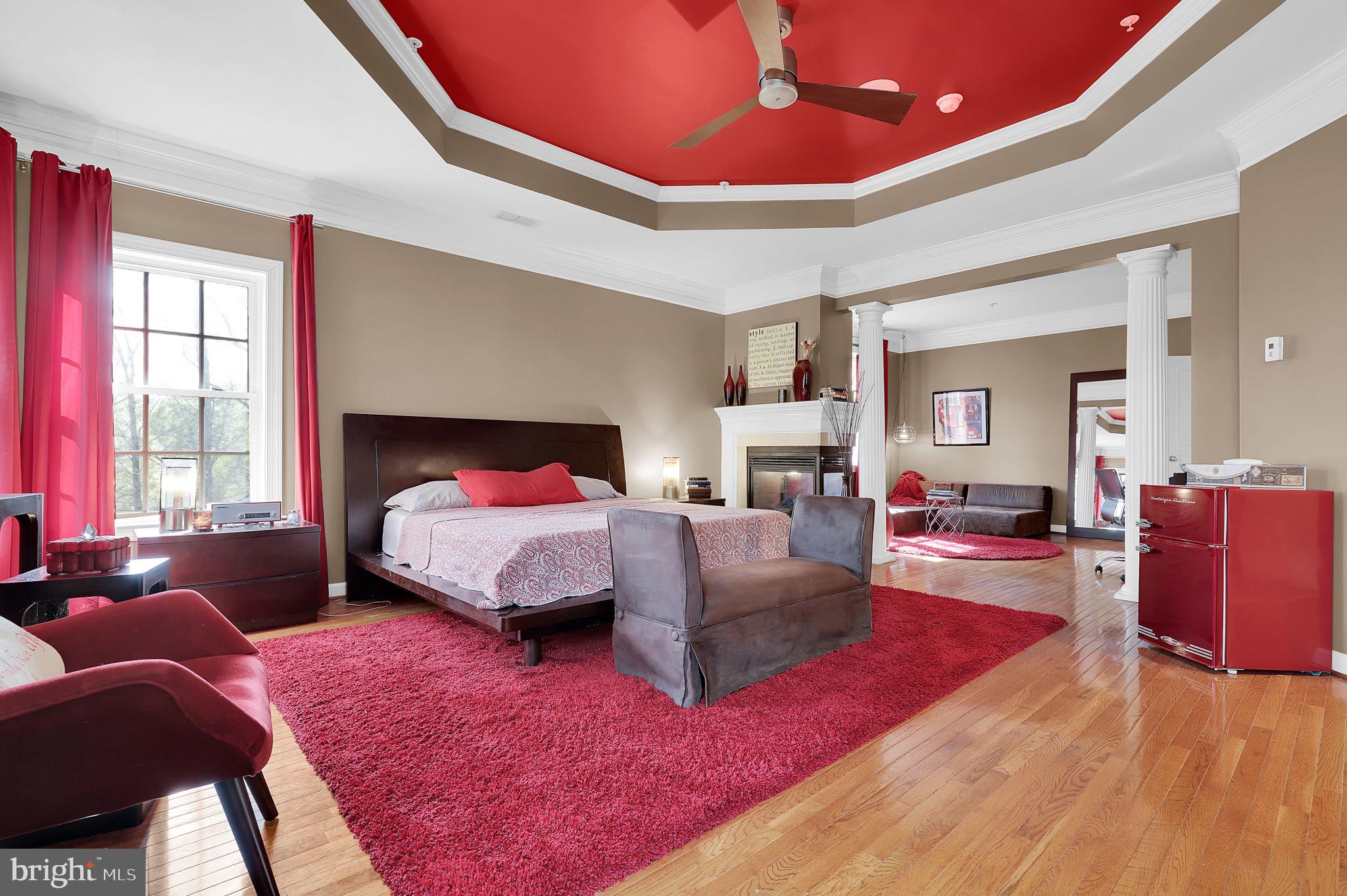 OAK CREEK CLUB - Residential