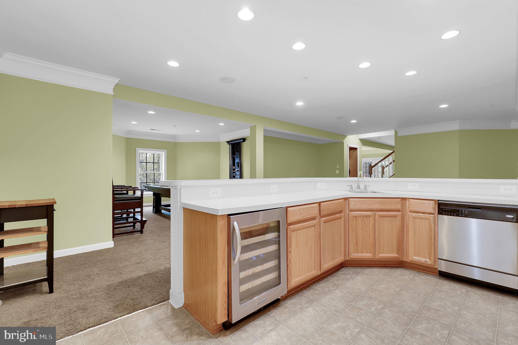 OAK CREEK CLUB - Residential