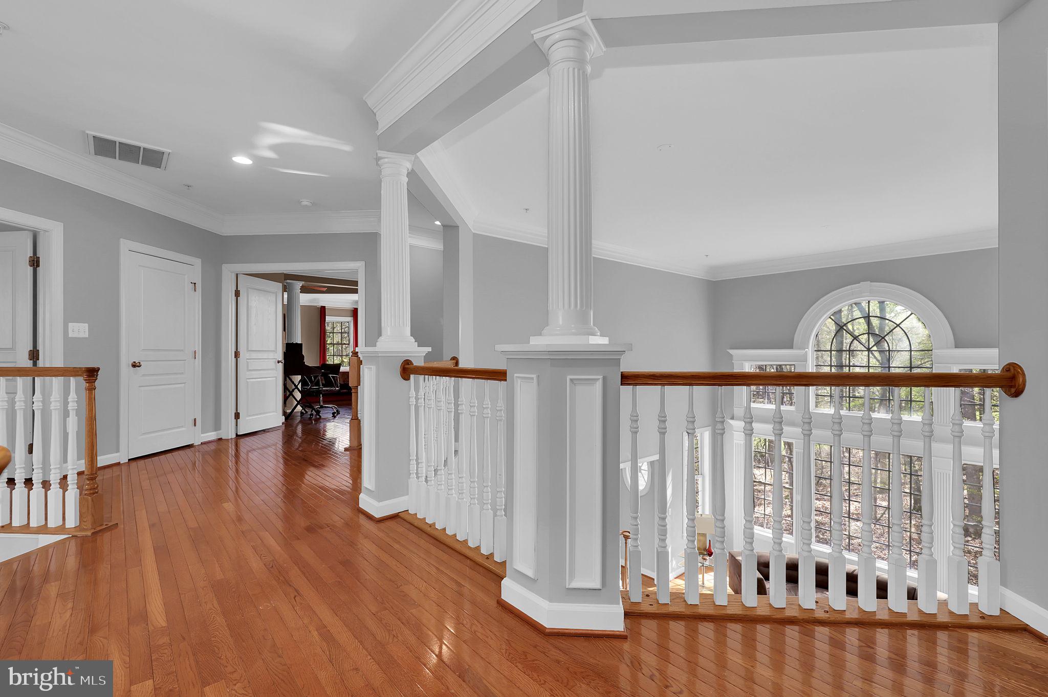 OAK CREEK CLUB - Residential