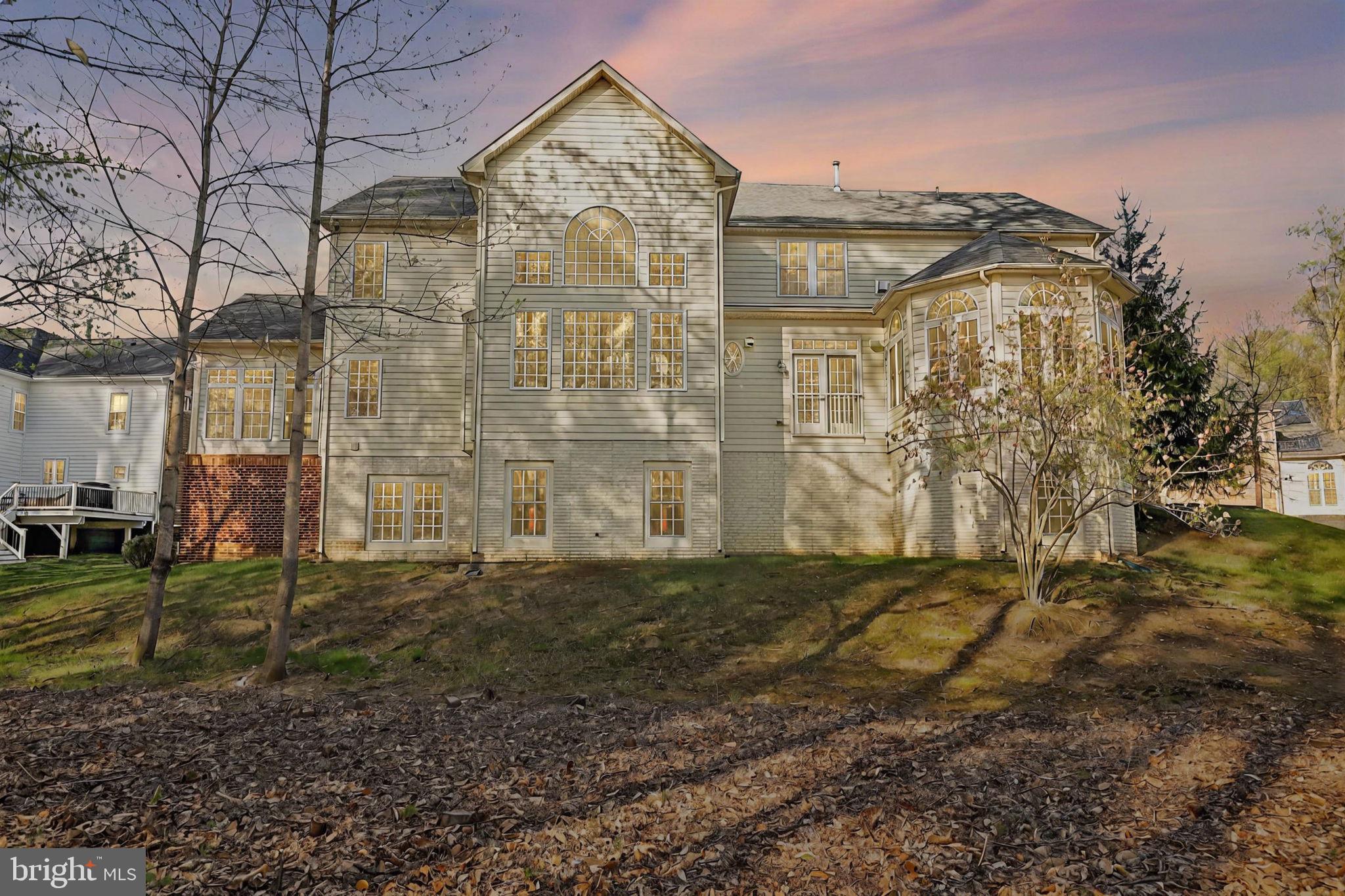 OAK CREEK CLUB - Residential