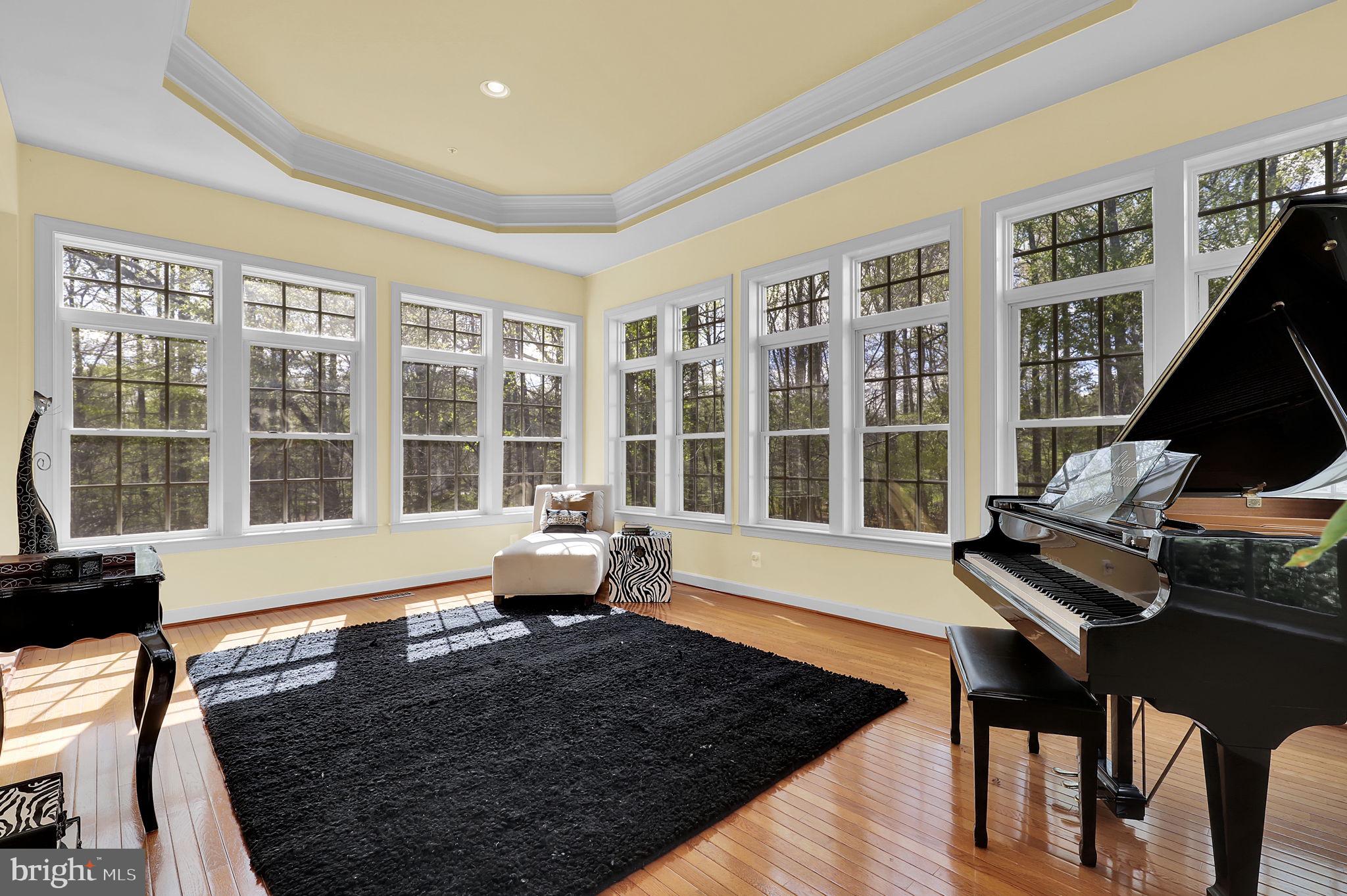 OAK CREEK CLUB - Residential