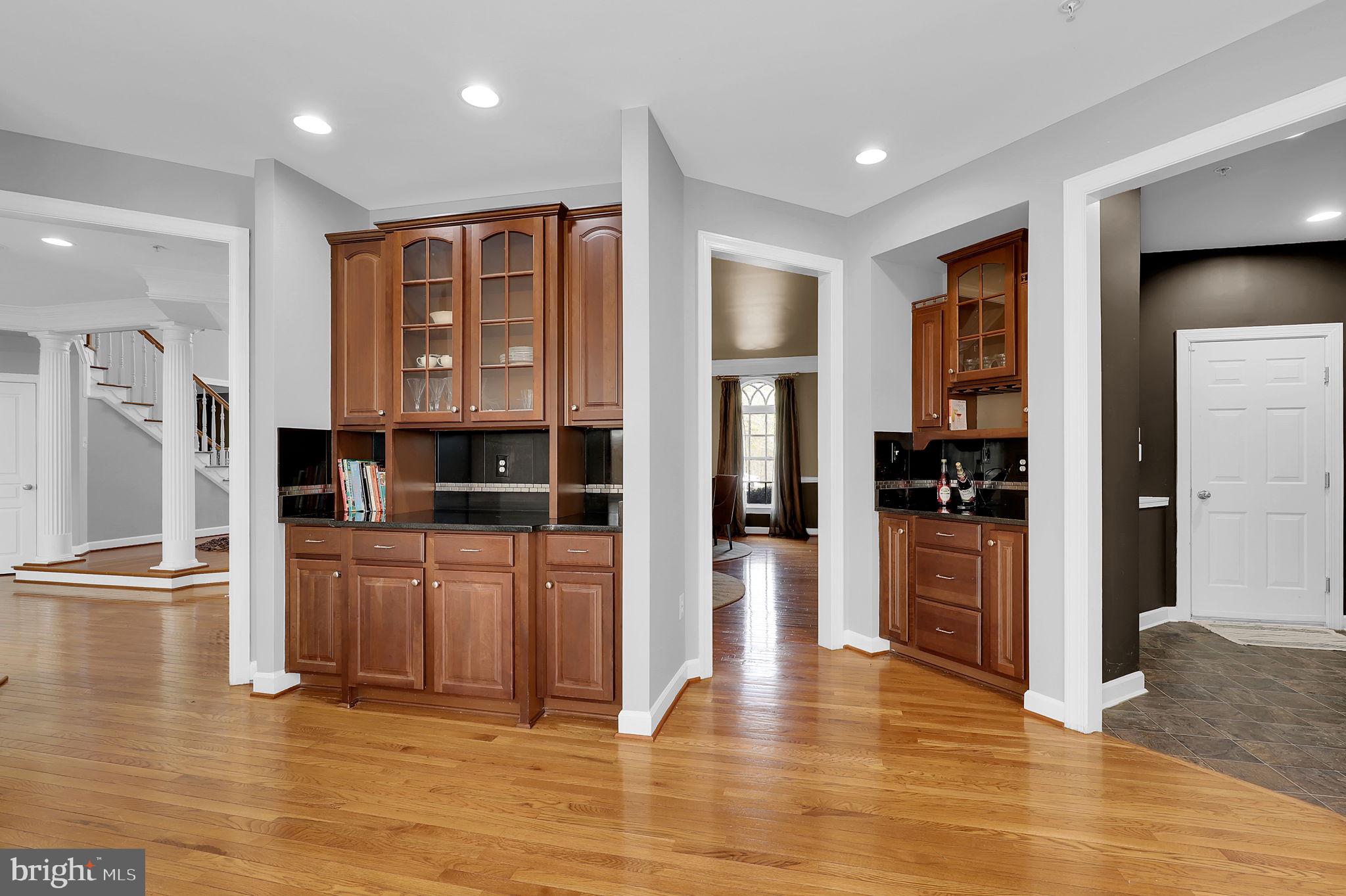 OAK CREEK CLUB - Residential