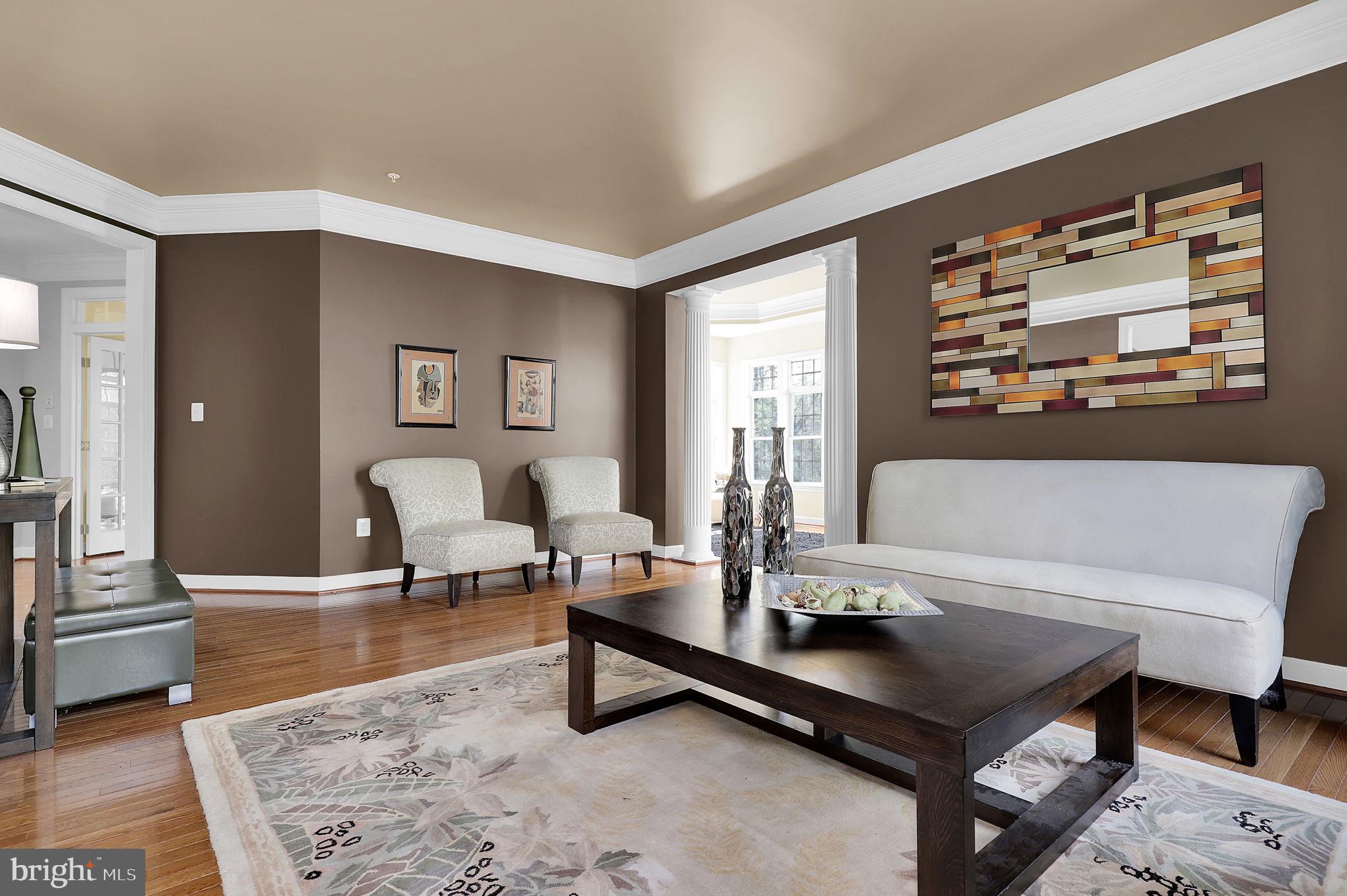 OAK CREEK CLUB - Residential