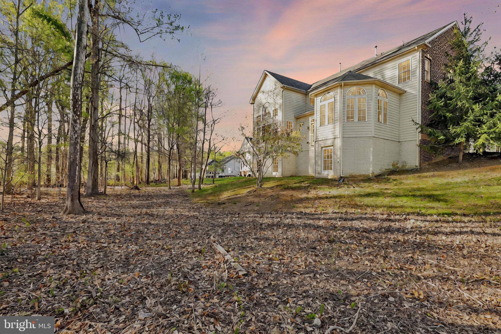 OAK CREEK CLUB - Residential