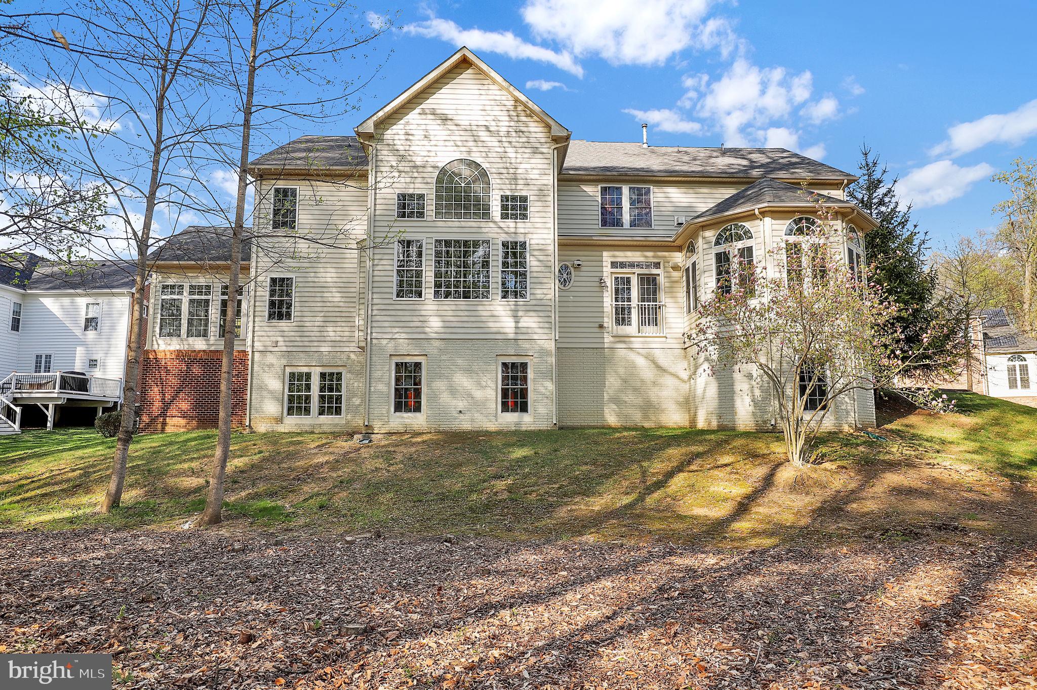 OAK CREEK CLUB - Residential