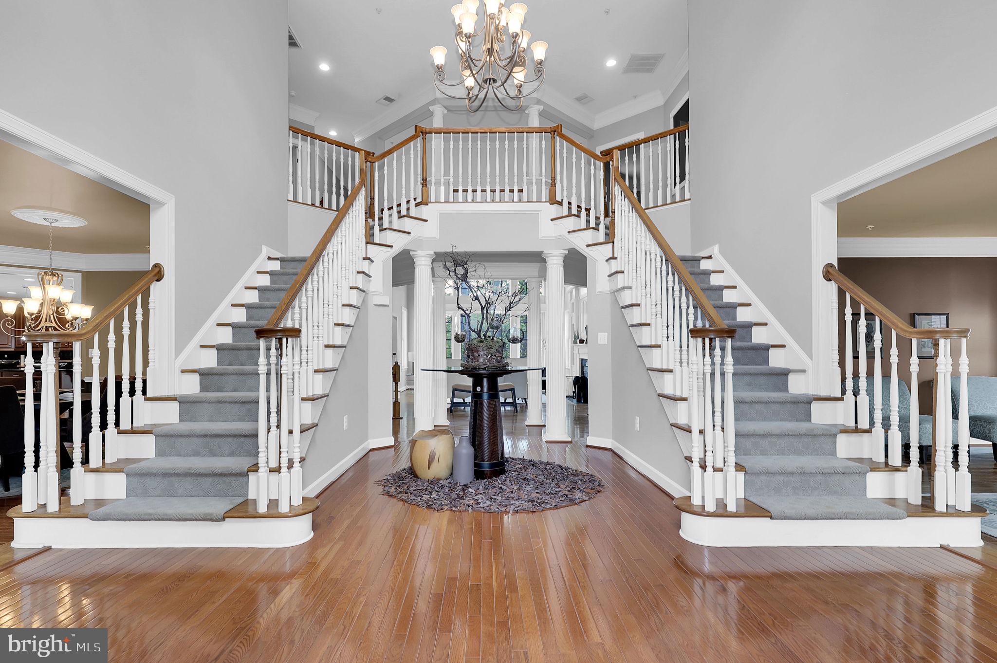 OAK CREEK CLUB - Residential