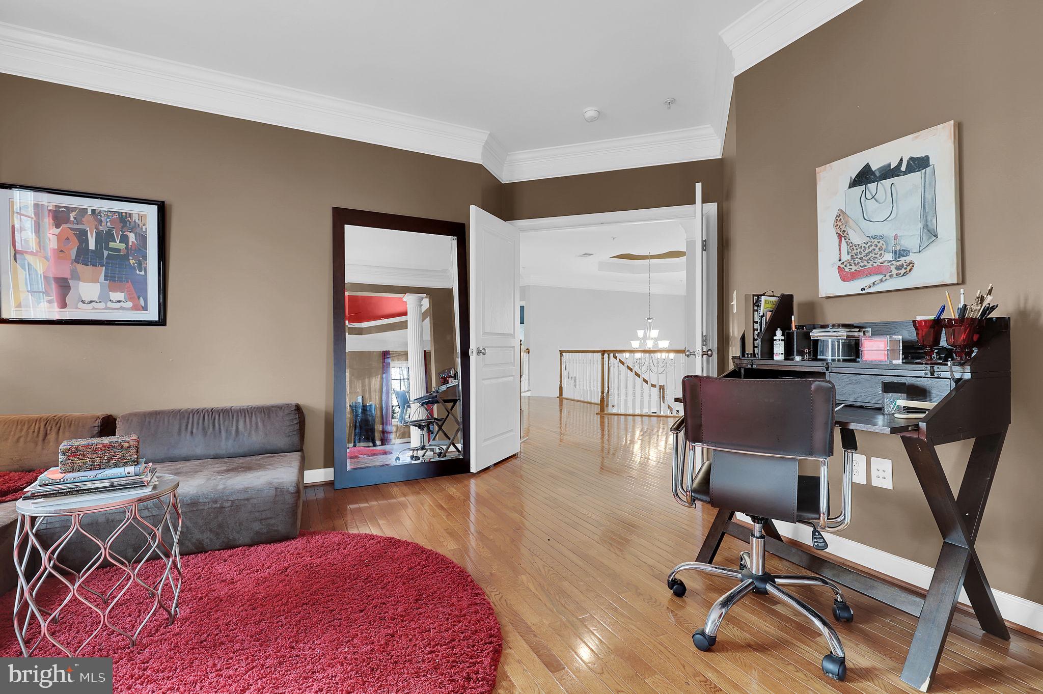 OAK CREEK CLUB - Residential